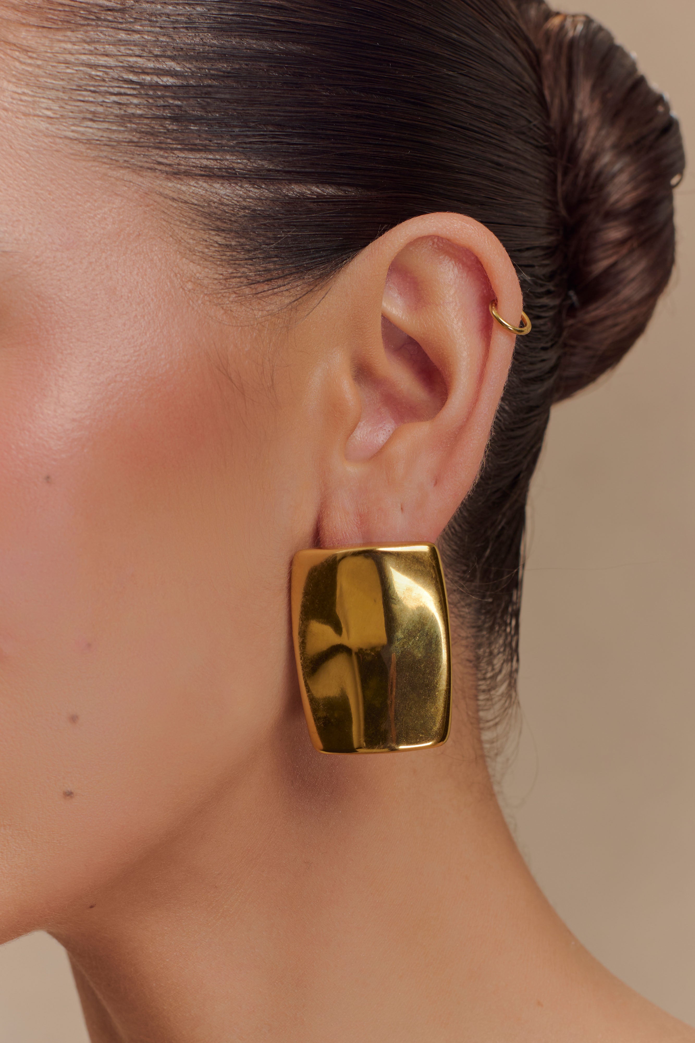 Georgia Rounded Rectangular Earrings - Gold、mySite、solidvoid