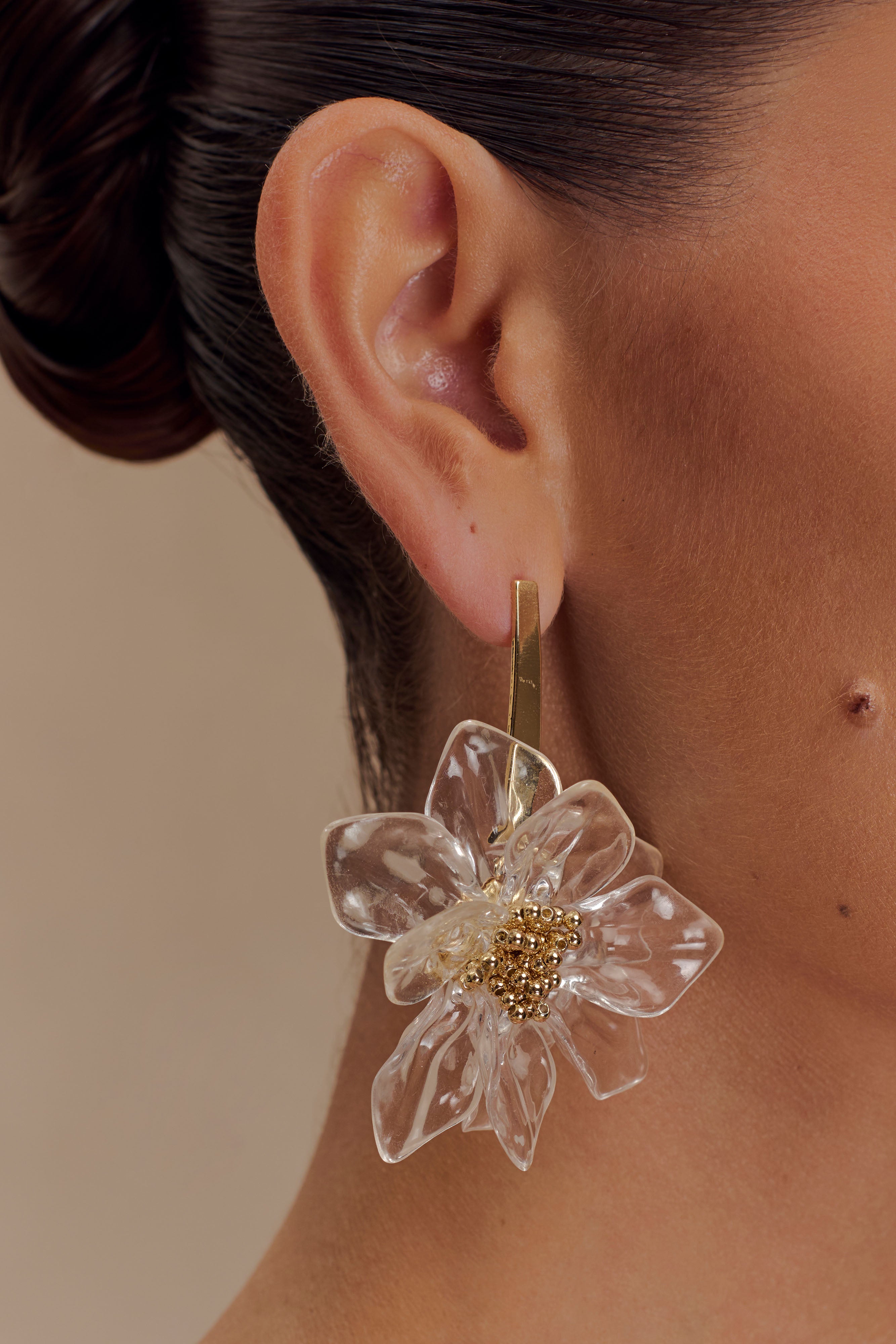 Naomi Acrylic Flower Earring - Gold、mySite、solidvoid