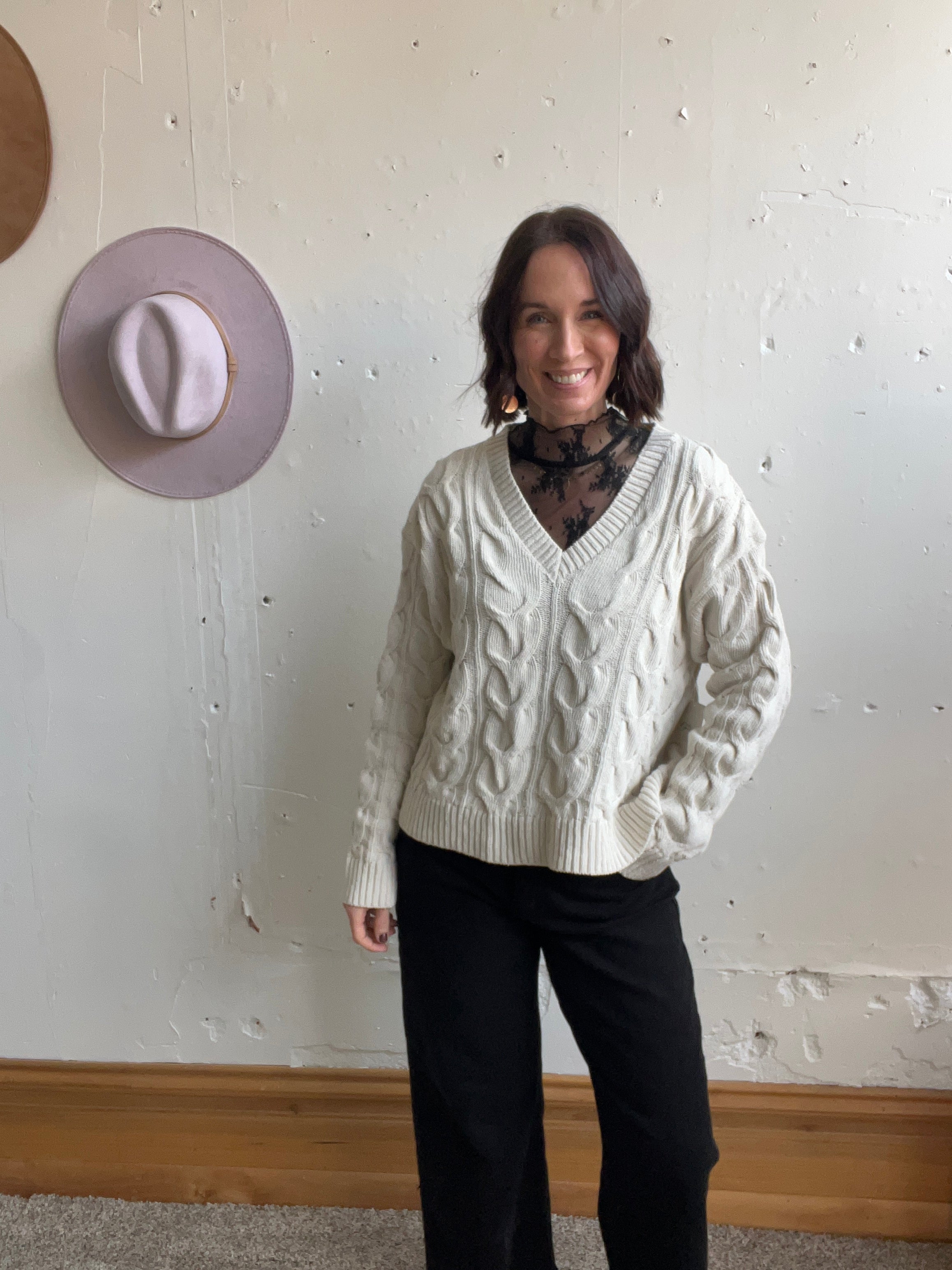 We The Free Cable V-Neck Sweater、mySite、garagedoors4me