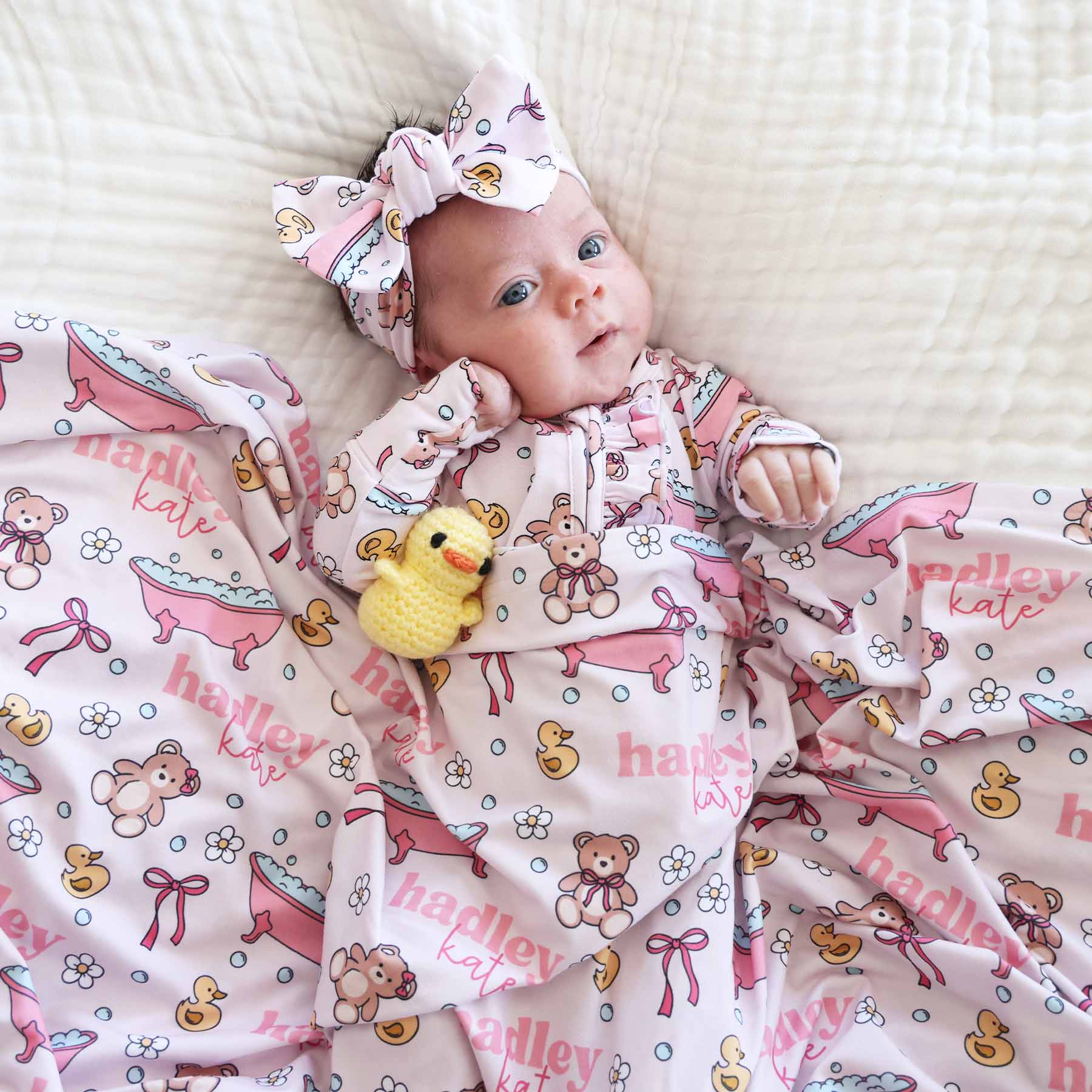  Bathtime Besties Personalized Swaddle Blanket | Pink、mySite、layawaytickets