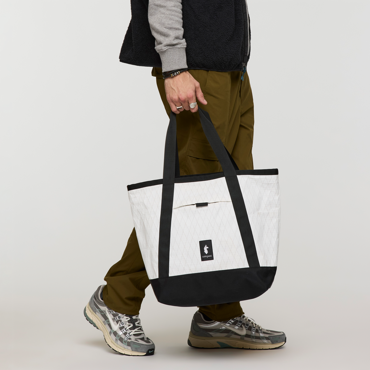 Contiguo 22L Tote、mySite、shContiguo 22L Tote、mySite、glenpowelloop_name