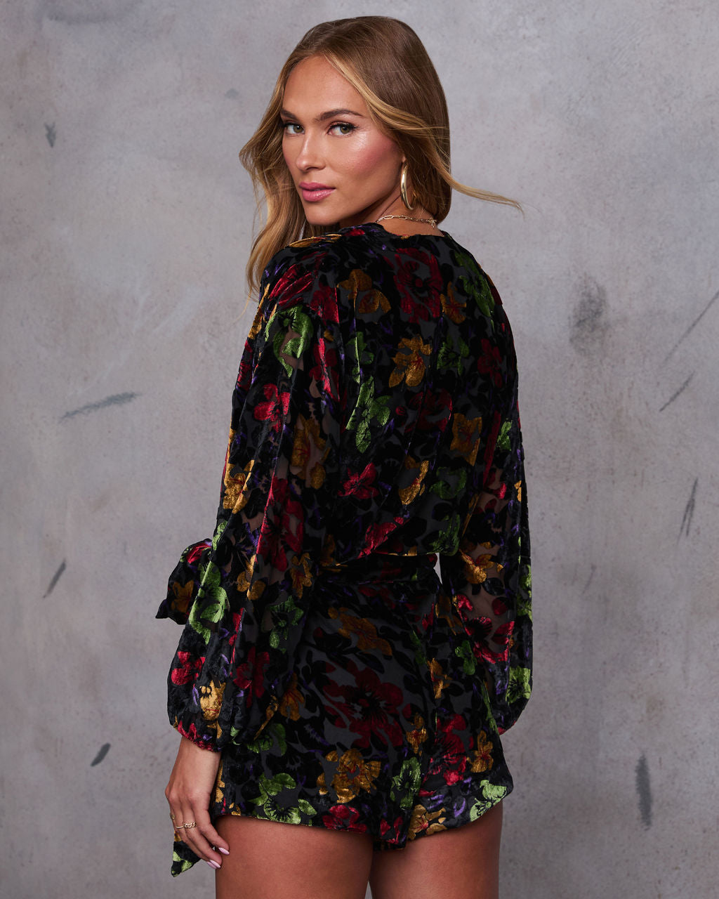 {product_title} - {shop_name}