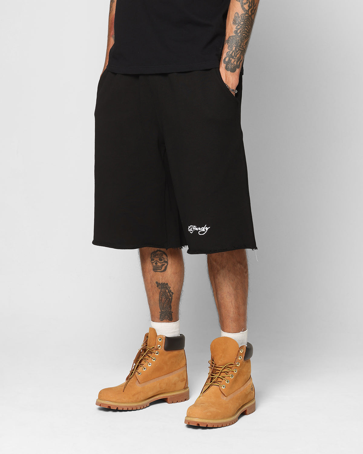 {product_title} - {shop_name}