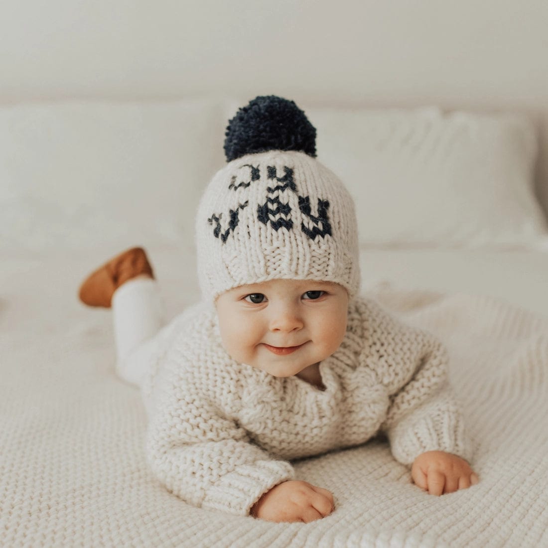 Oy Vey Hand Knit Beanie Hat - Babies and Kids、mySite、topwebapps