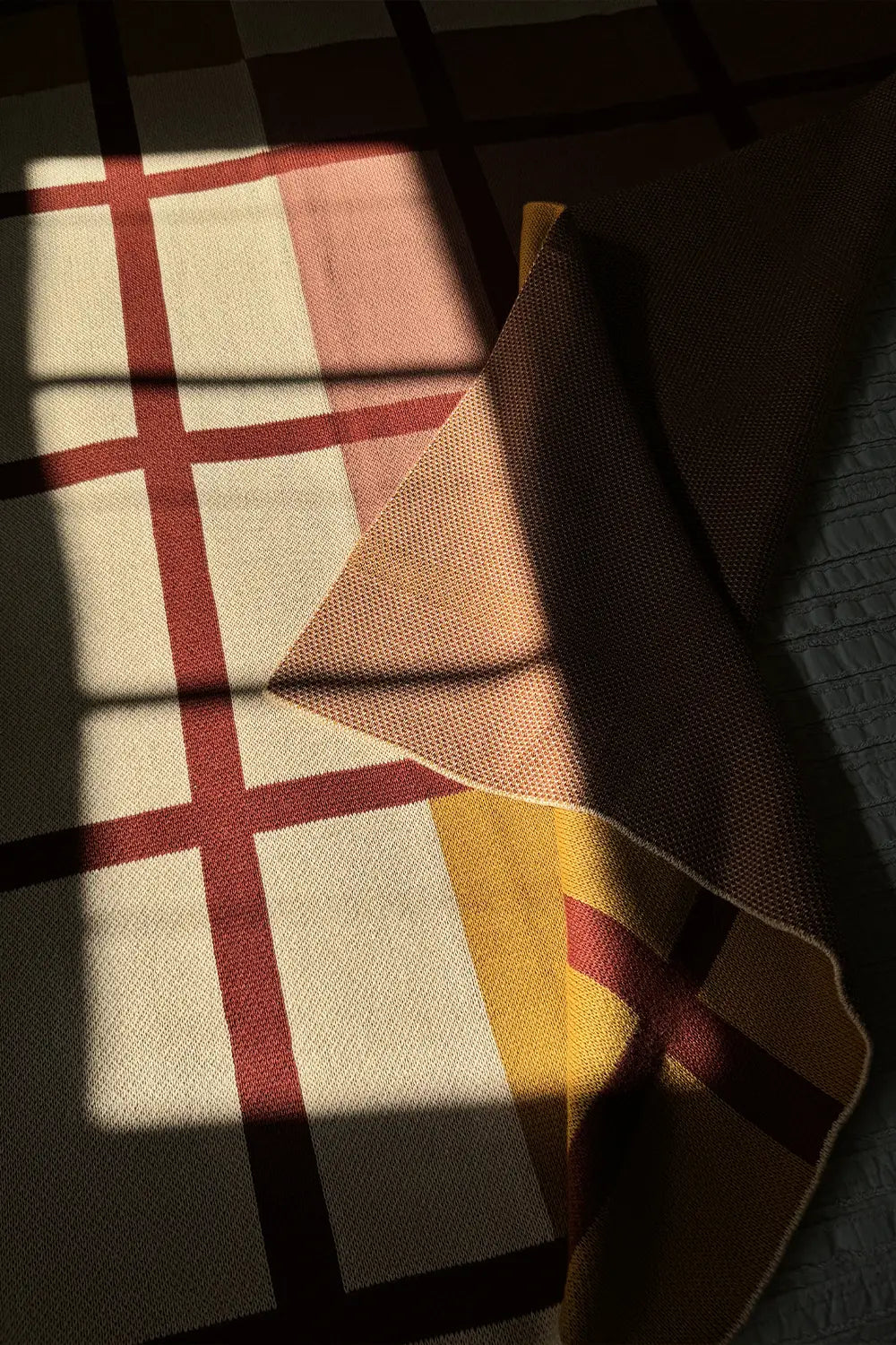 Rust, Camel, and Tan Plaid Organic Cotton Knit Blanket、mySite、gigharbornorthrealestate