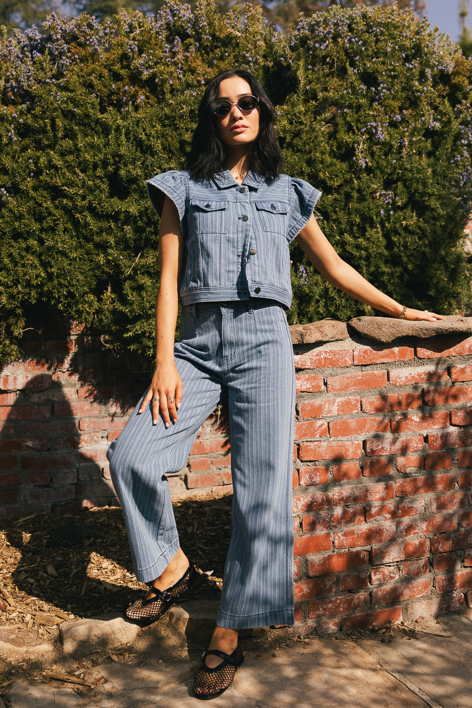 {product_title} - {shop_name}