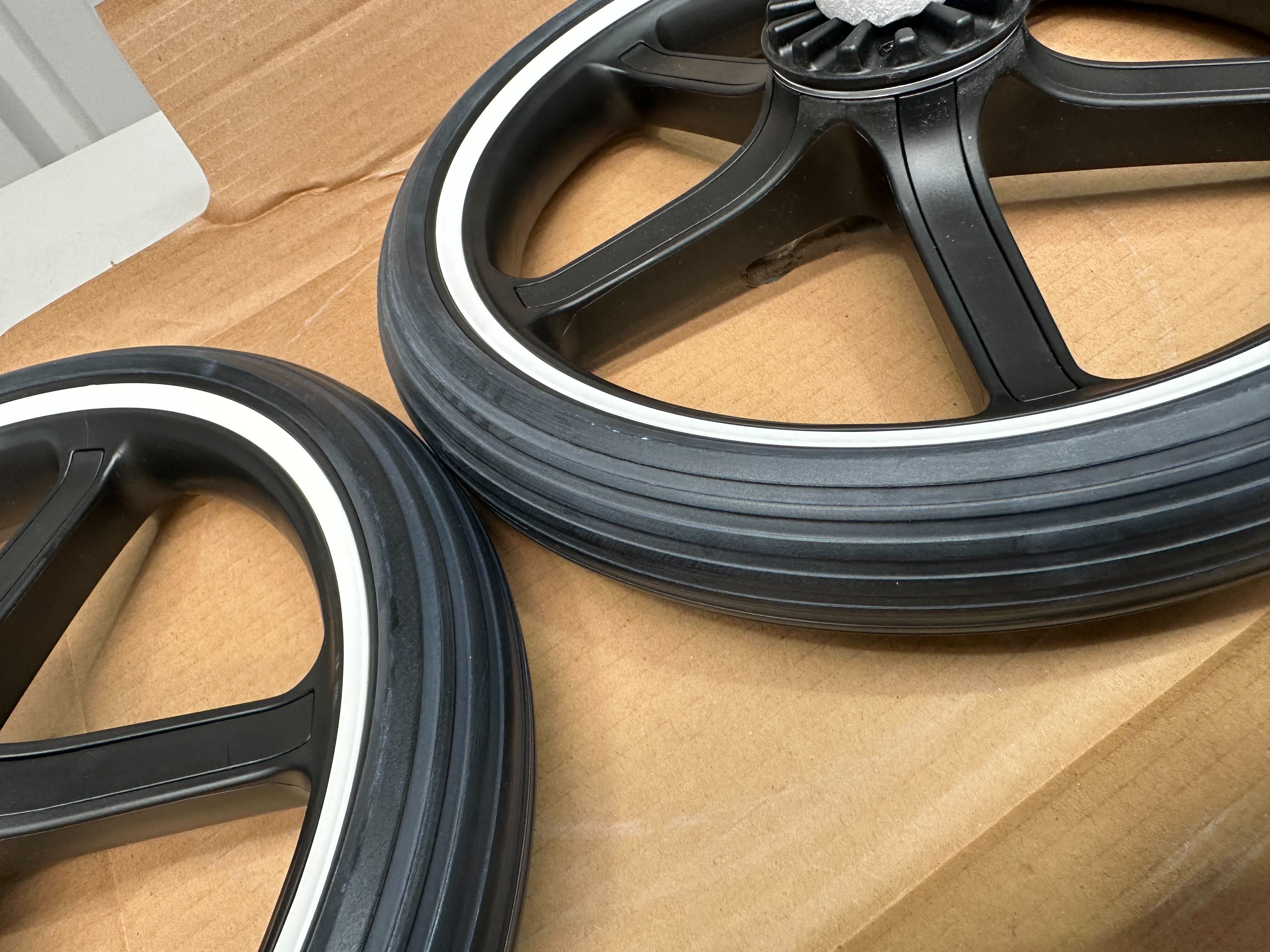  Preloved CYBEX e-Priam Frame with Seat Hardpart - Chrome + Black、mySite、merchandisen