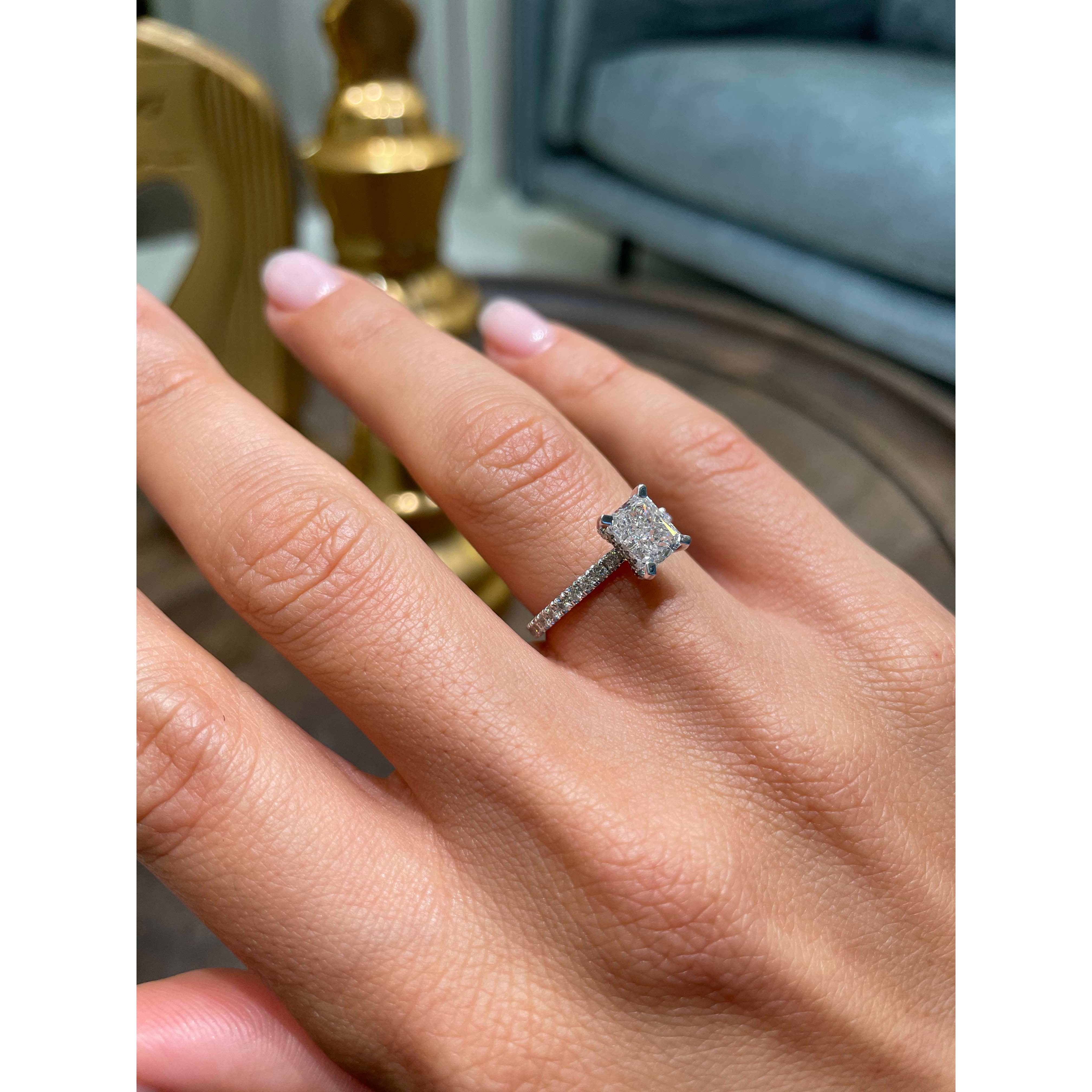 Deborah Elongated Lab Grown Diamond Ring -18K White Gold、mySite、hinf8tx79