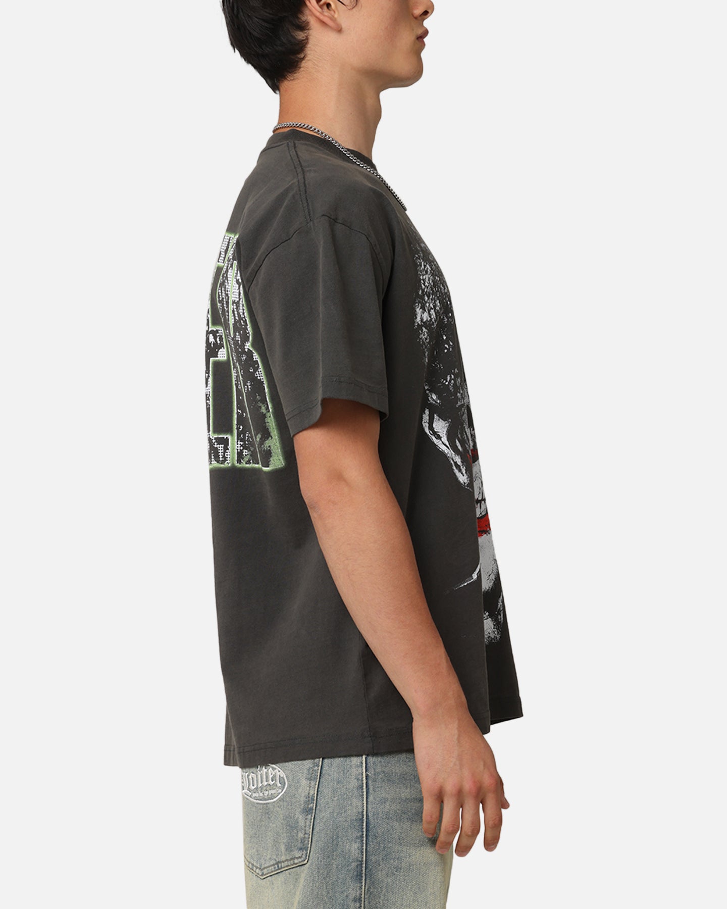 {product_title} - {shop_name}