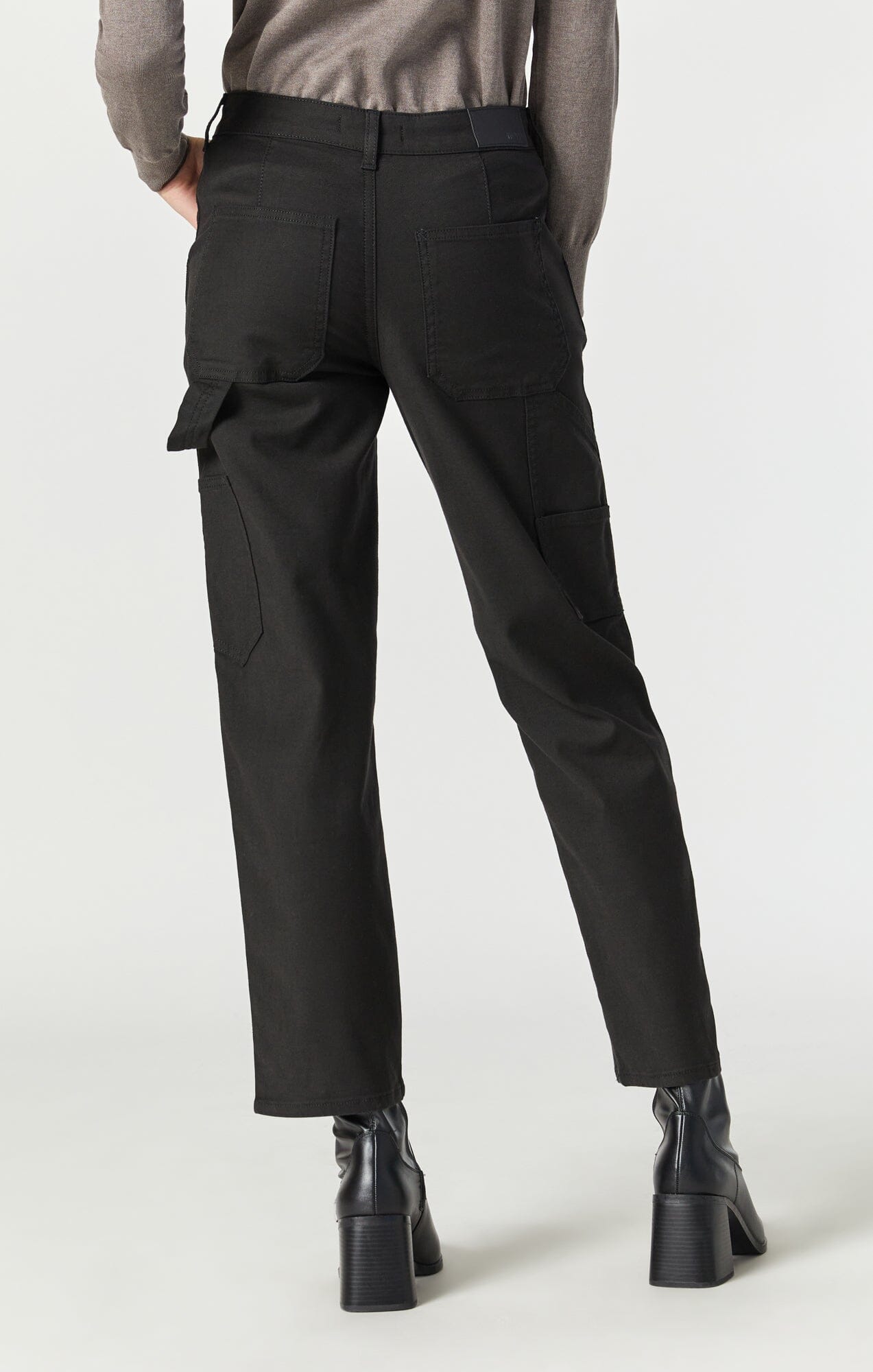 {product_title} - {shop_name}