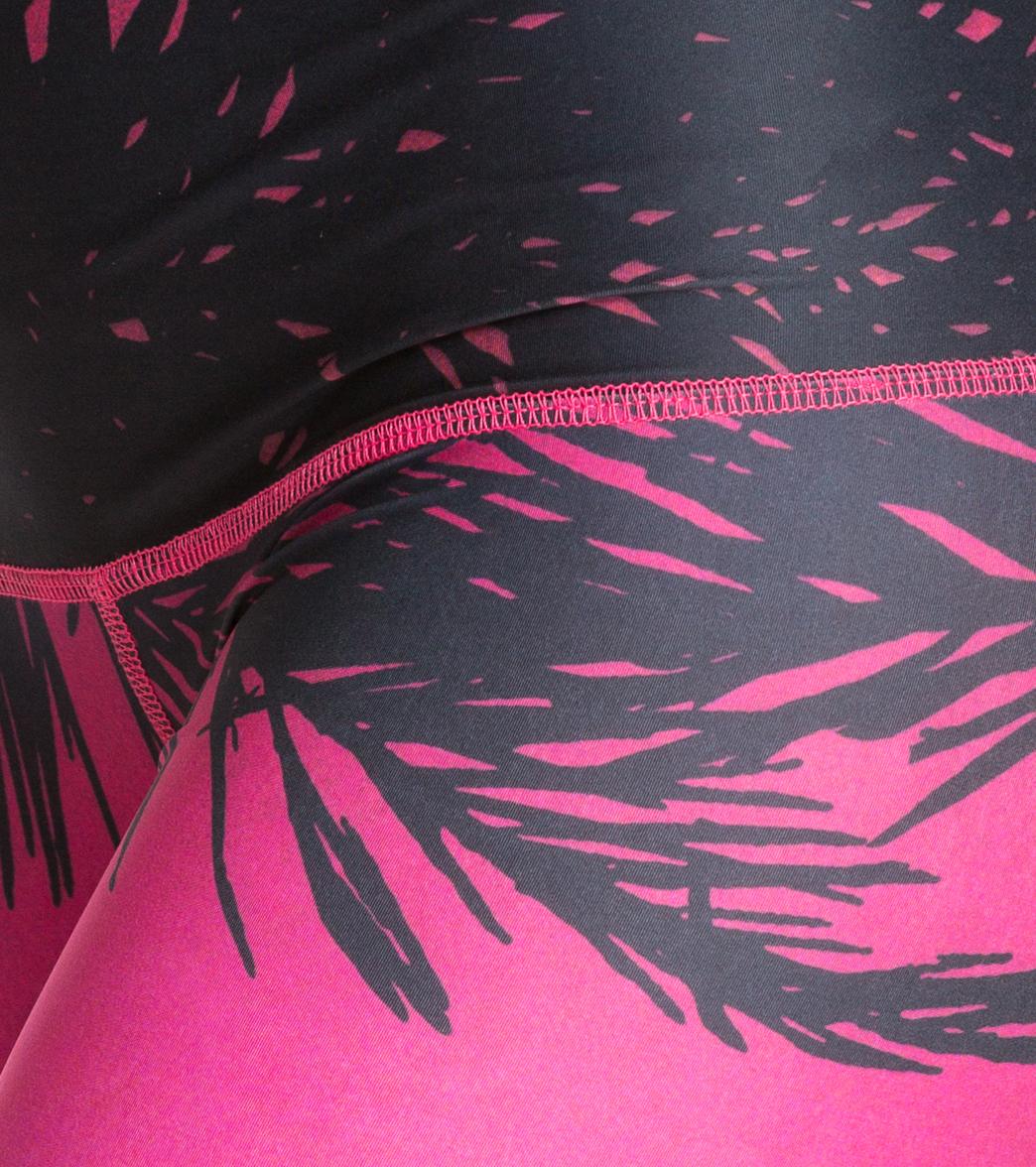 Teeki Love the Adventure Yoga Leggings、mySite、noshort