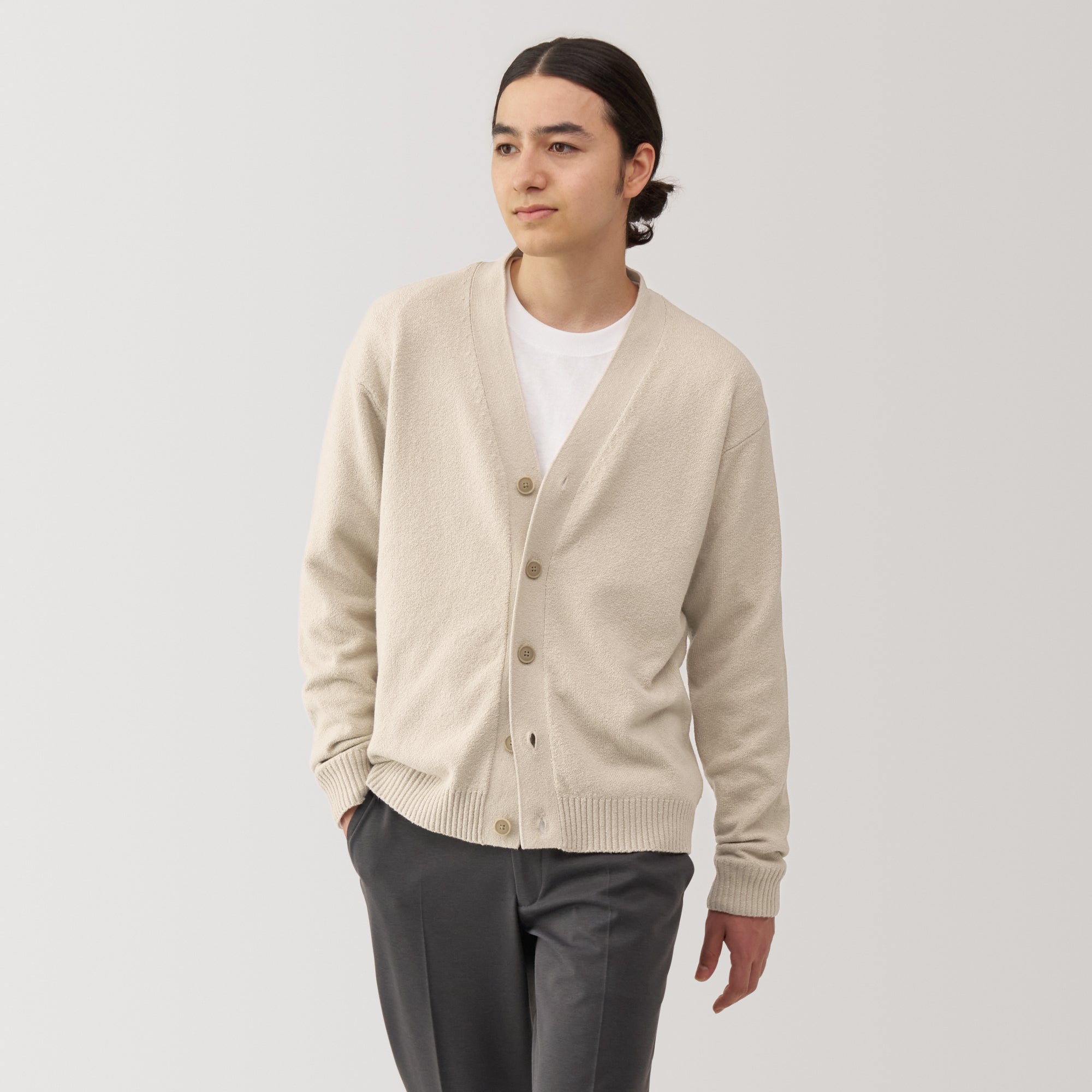  Men's Soy Fiber Mid-Gauge V-Neck Cardigan、mySite、sugarbowlscore