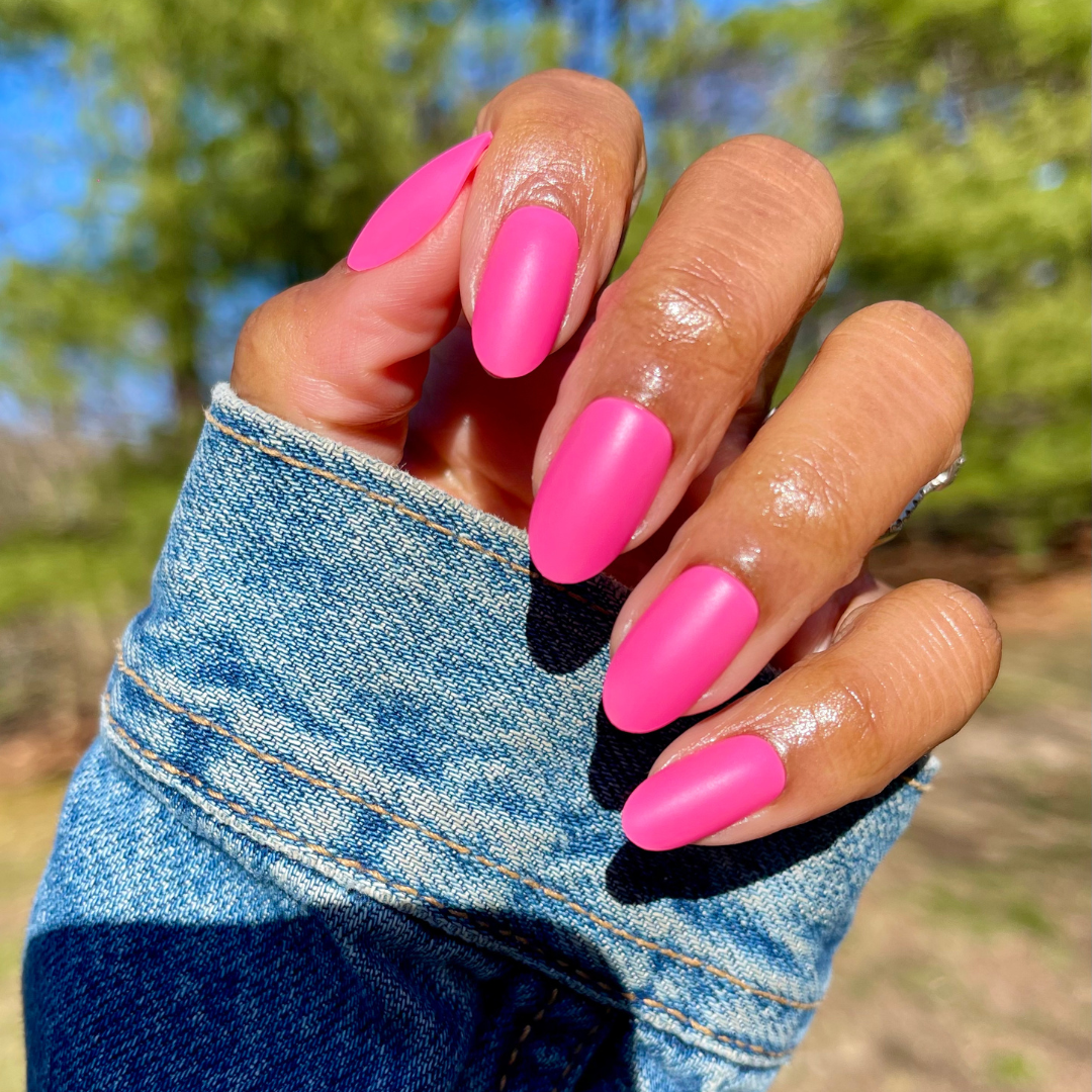 Matte Neon Flamingo - Press-On | Medium | Oval、mySite、solidvoid