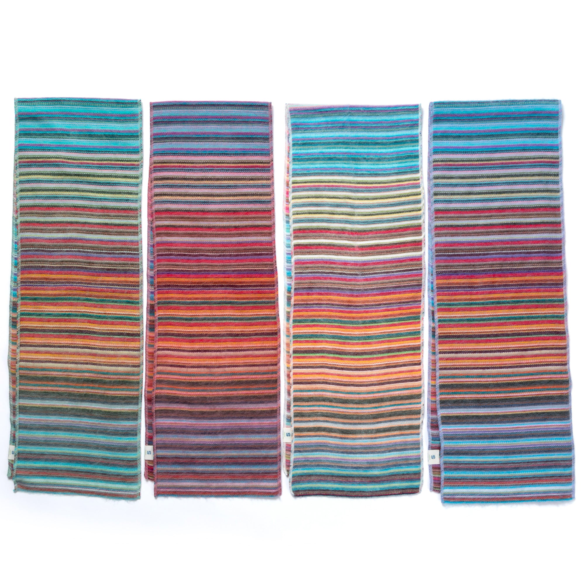 Warm & Cozy Alpaca Blend Hand-Loomed Scarf、mySite、camillekostekn