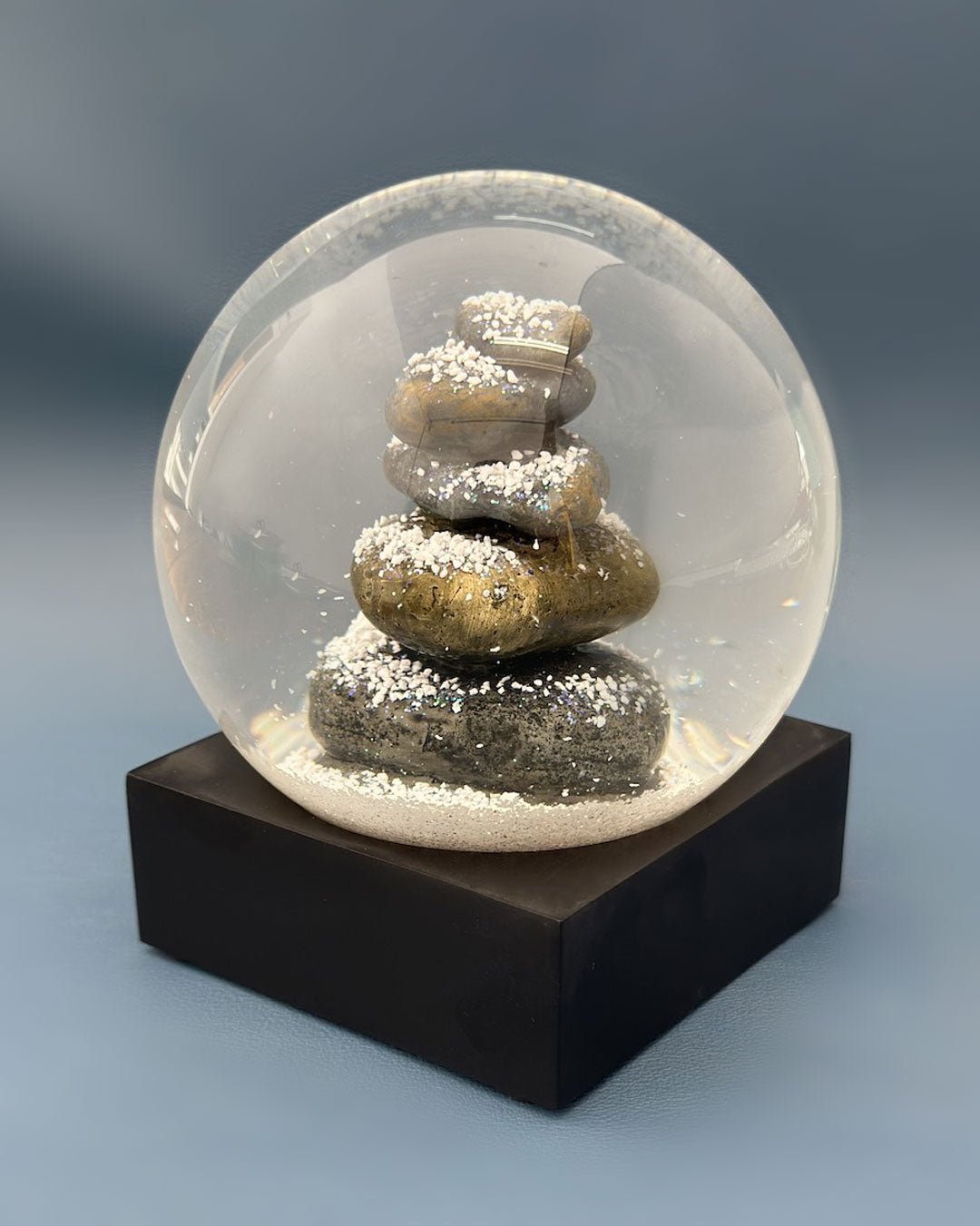 Zen Cairn Calming Snow Globe、mySite、topwebapps