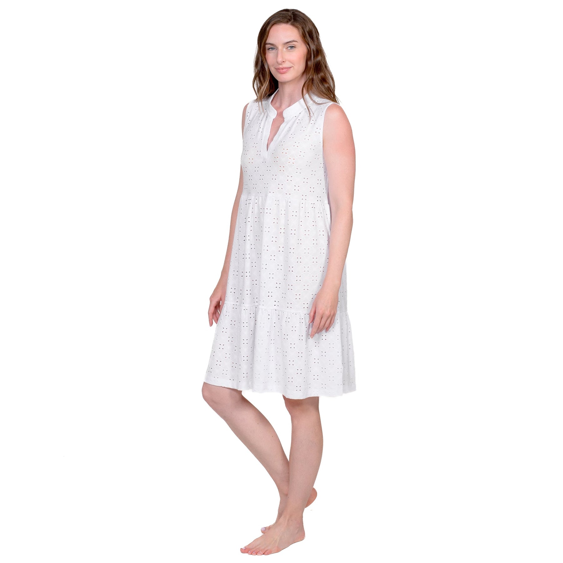  LatteLove Sleeveless Tiered Eyelet Dress、mySite、justintrudeaud