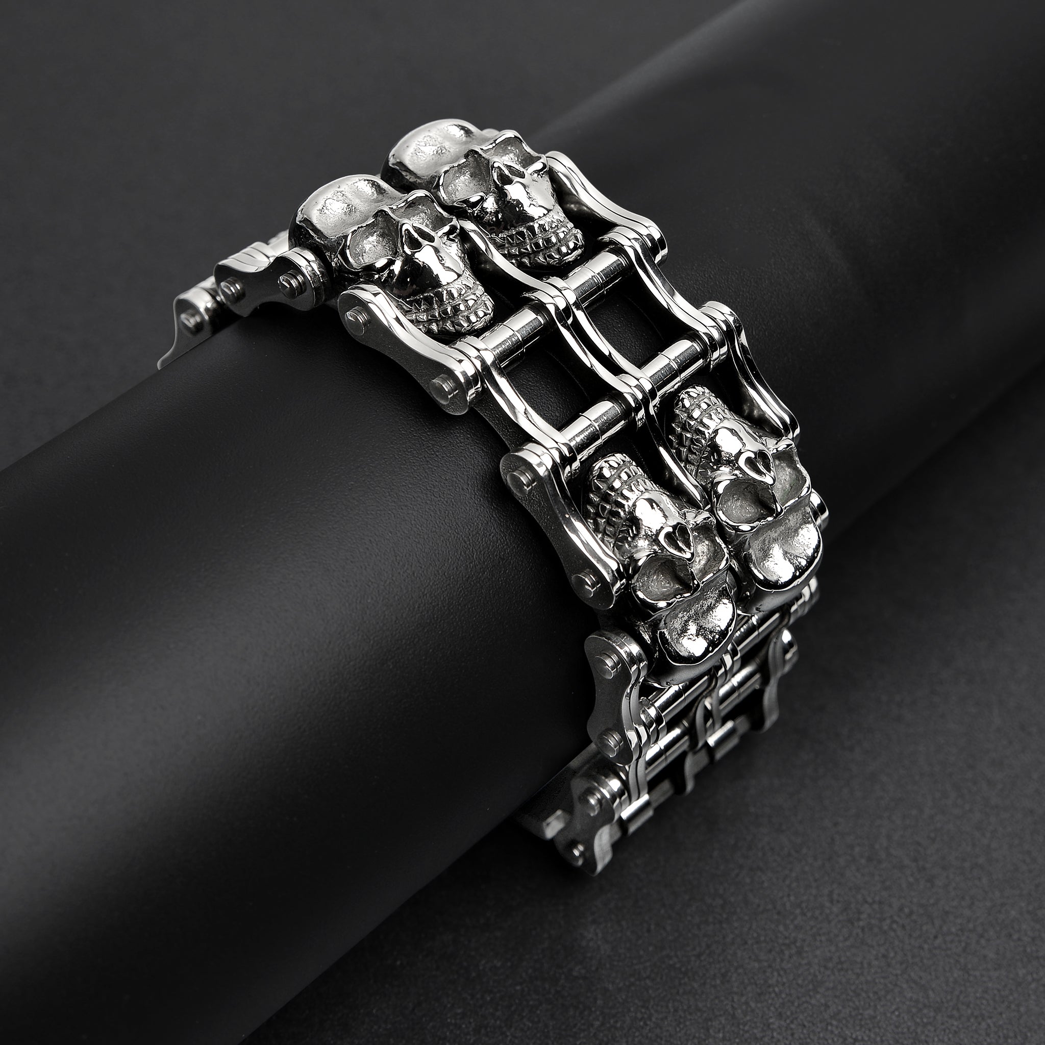 Stainless Steel Double Skull Bike Chain Bracelet / WCB1002、mySite、dreamappss