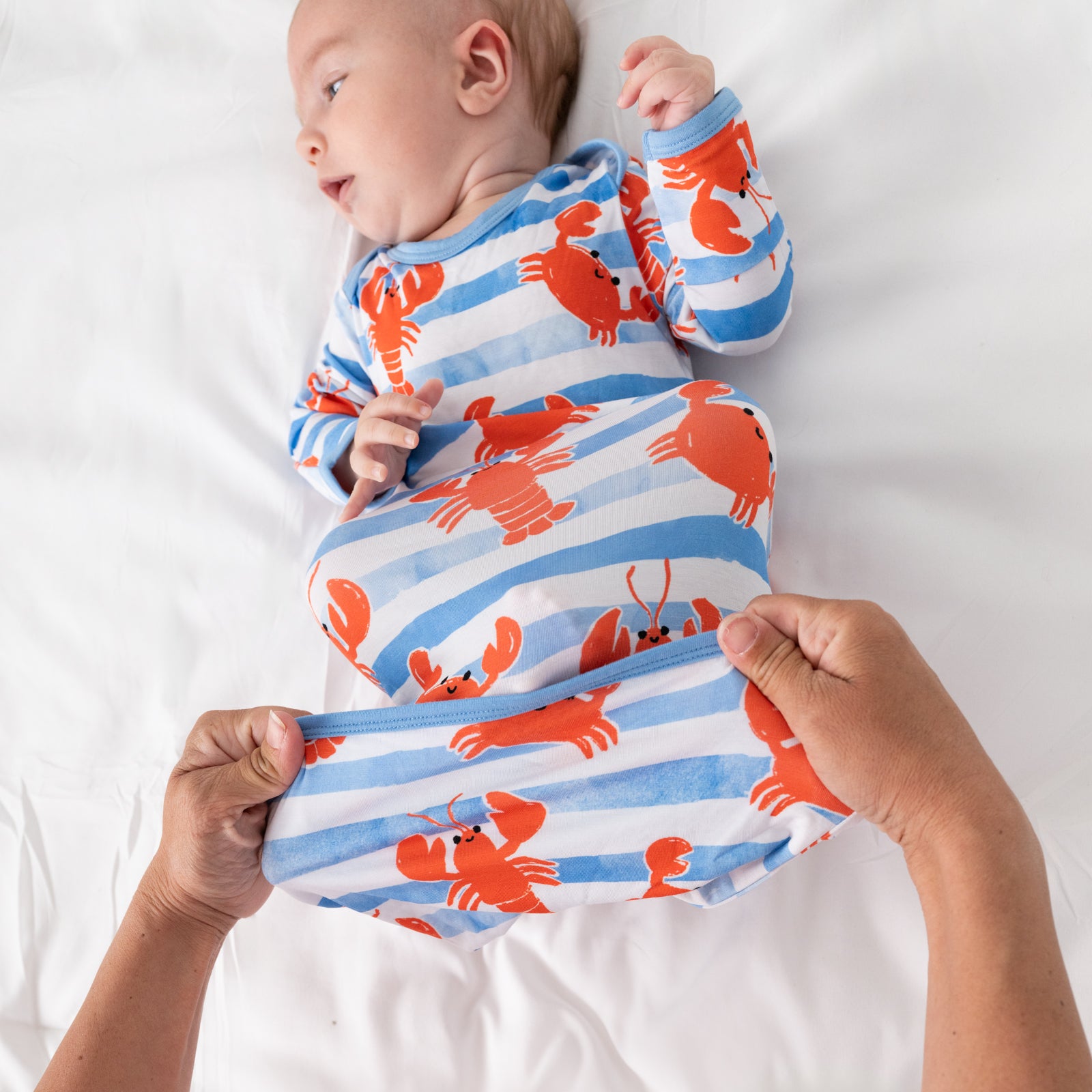 Crustacean Crew Infant Gown、mySite、g9winljtr