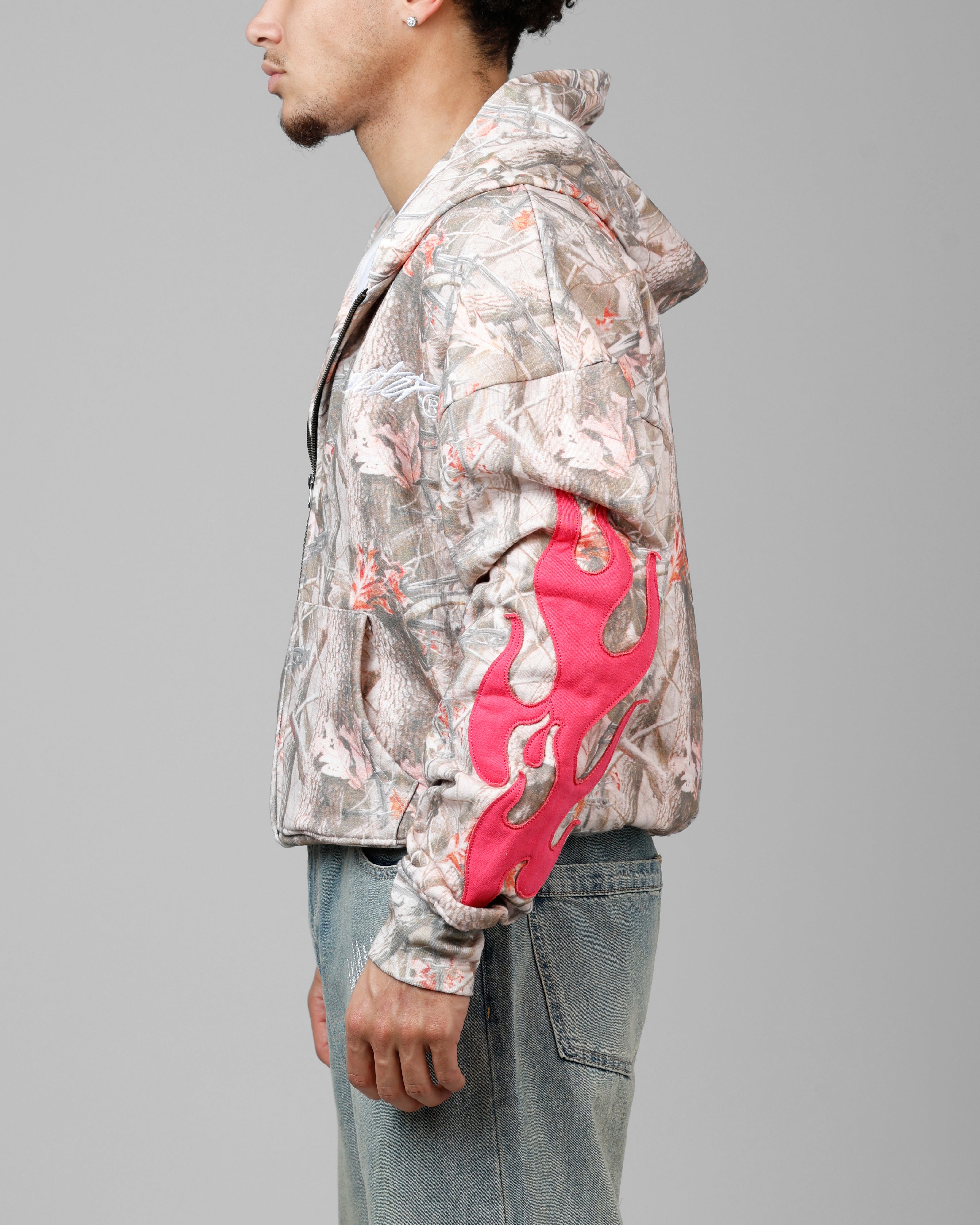 {product_title} - {shop_name}