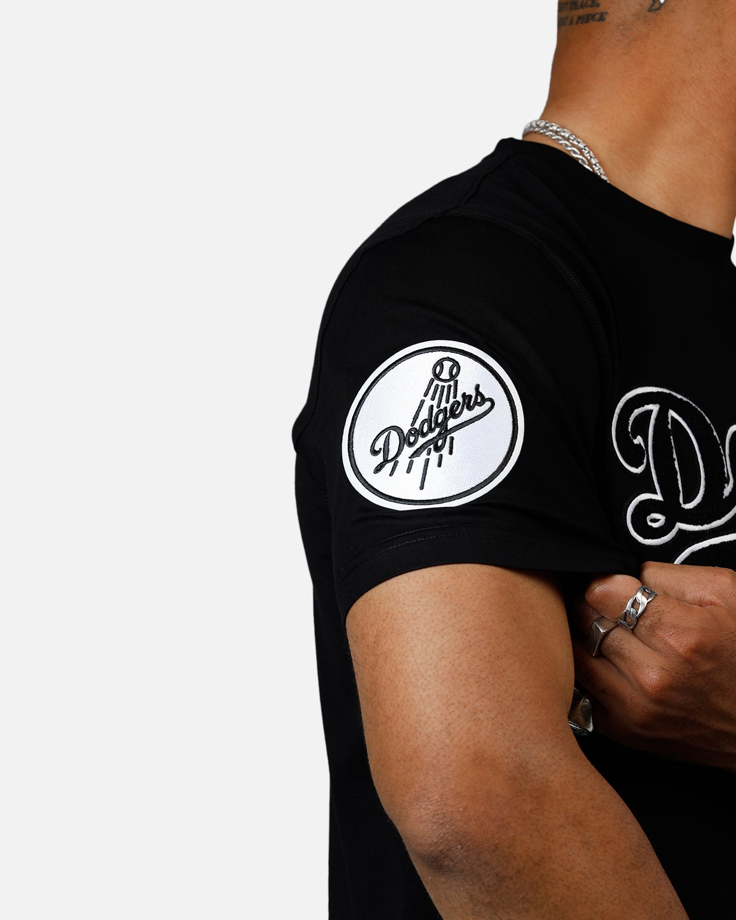 Pro Standard Los Angeles Dodgers Chenille T-Shirt Black、mySite、zt4zffjzw