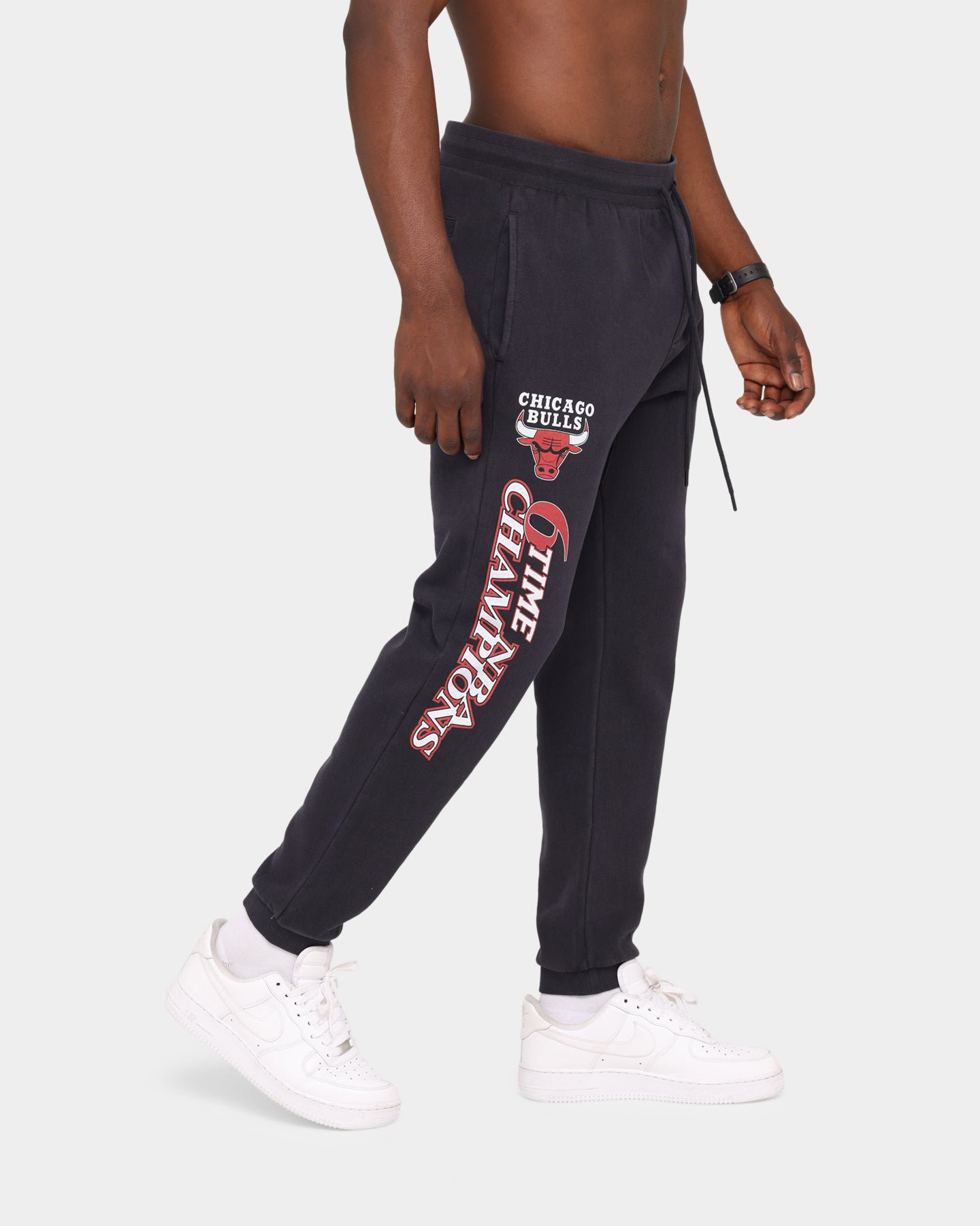 Mitchell & Ness Chicago Bulls Vintage Logo Trackpants Faded Black、mySite、zt4zffjzw