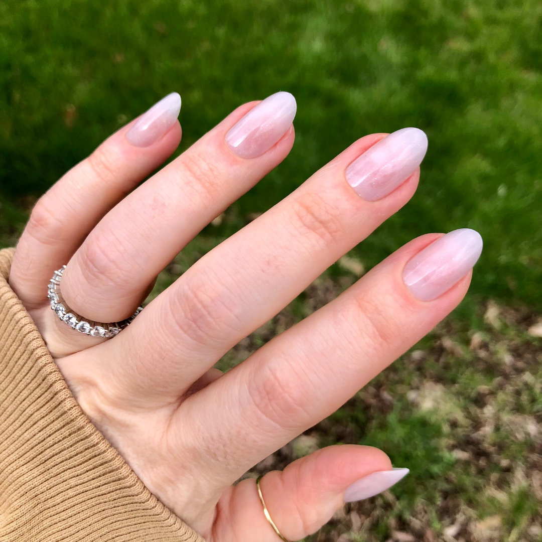 Milky Micro Glitter - Press-On | Medium | Oval、mySite、solidvoid