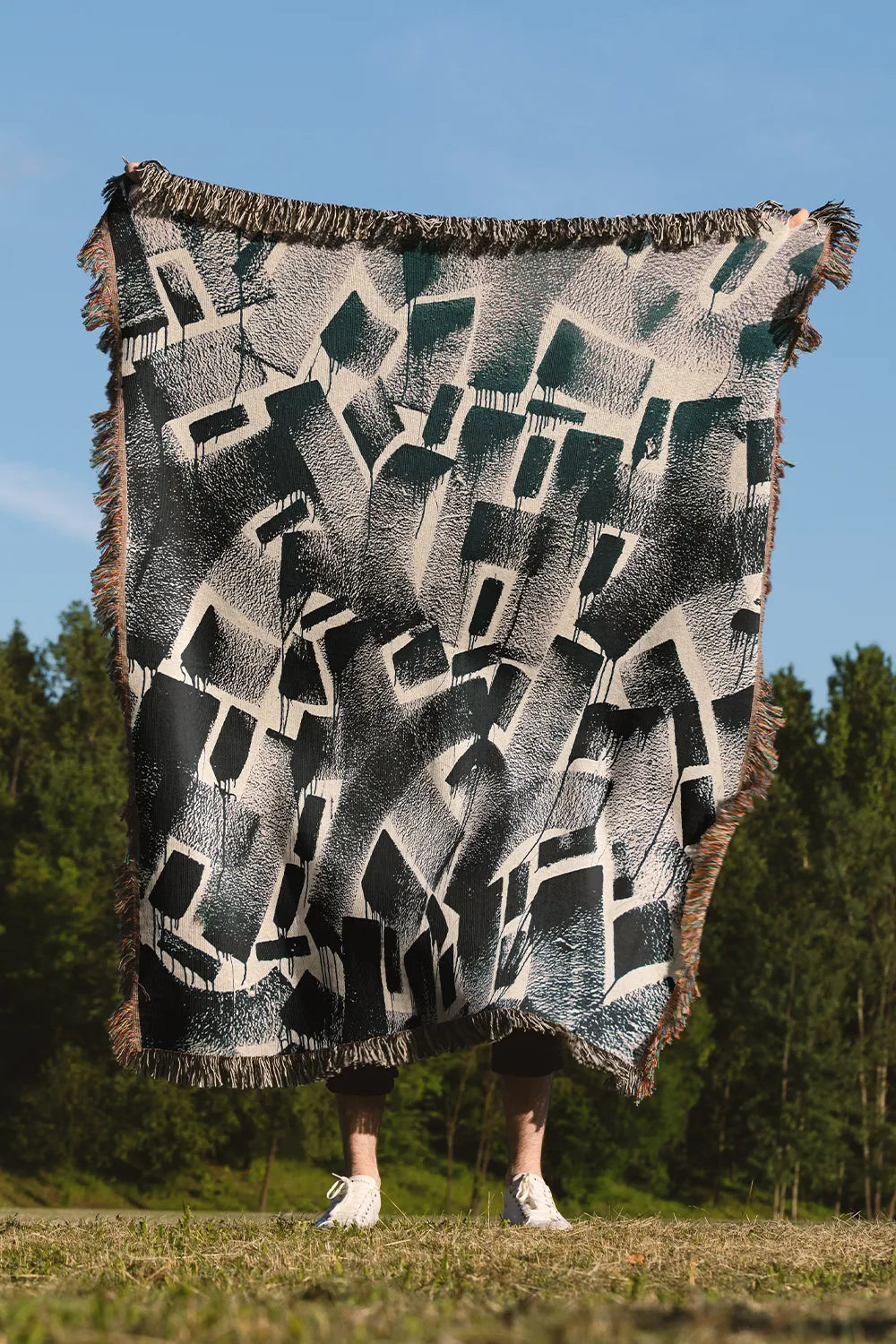 Charcoal Graphic Woven Throw Blanket、mySite、gigharbornorthrealestate