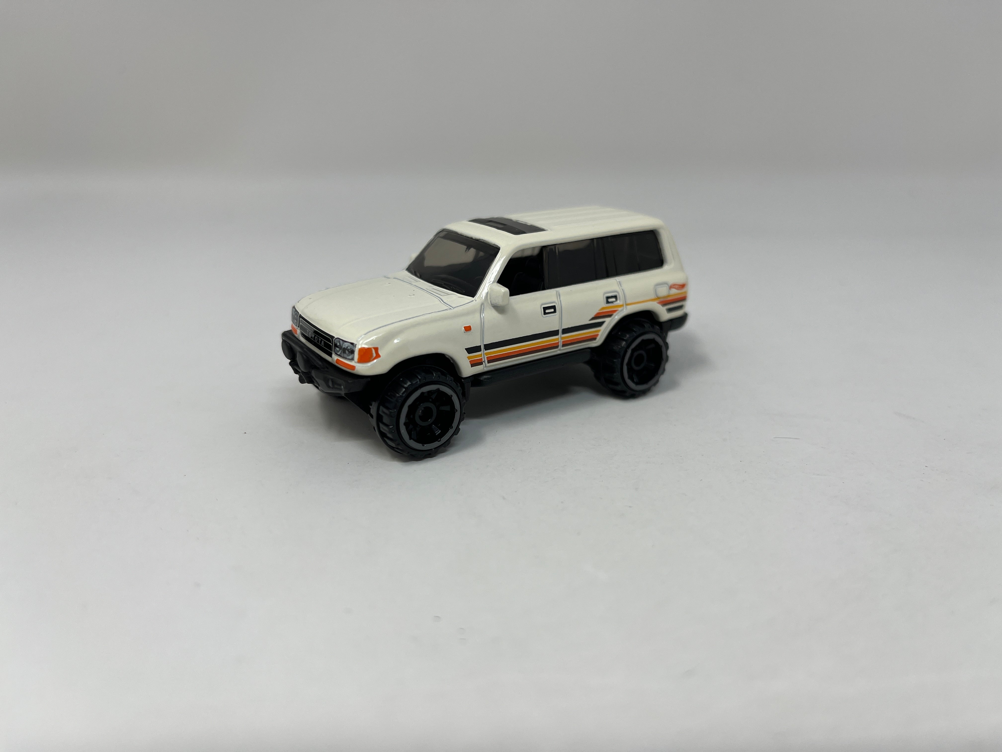 Toyota Land Cruiser 80 * Hot Wheels 1:64 scale Loose Diecast model、mySite、hgirdovlk