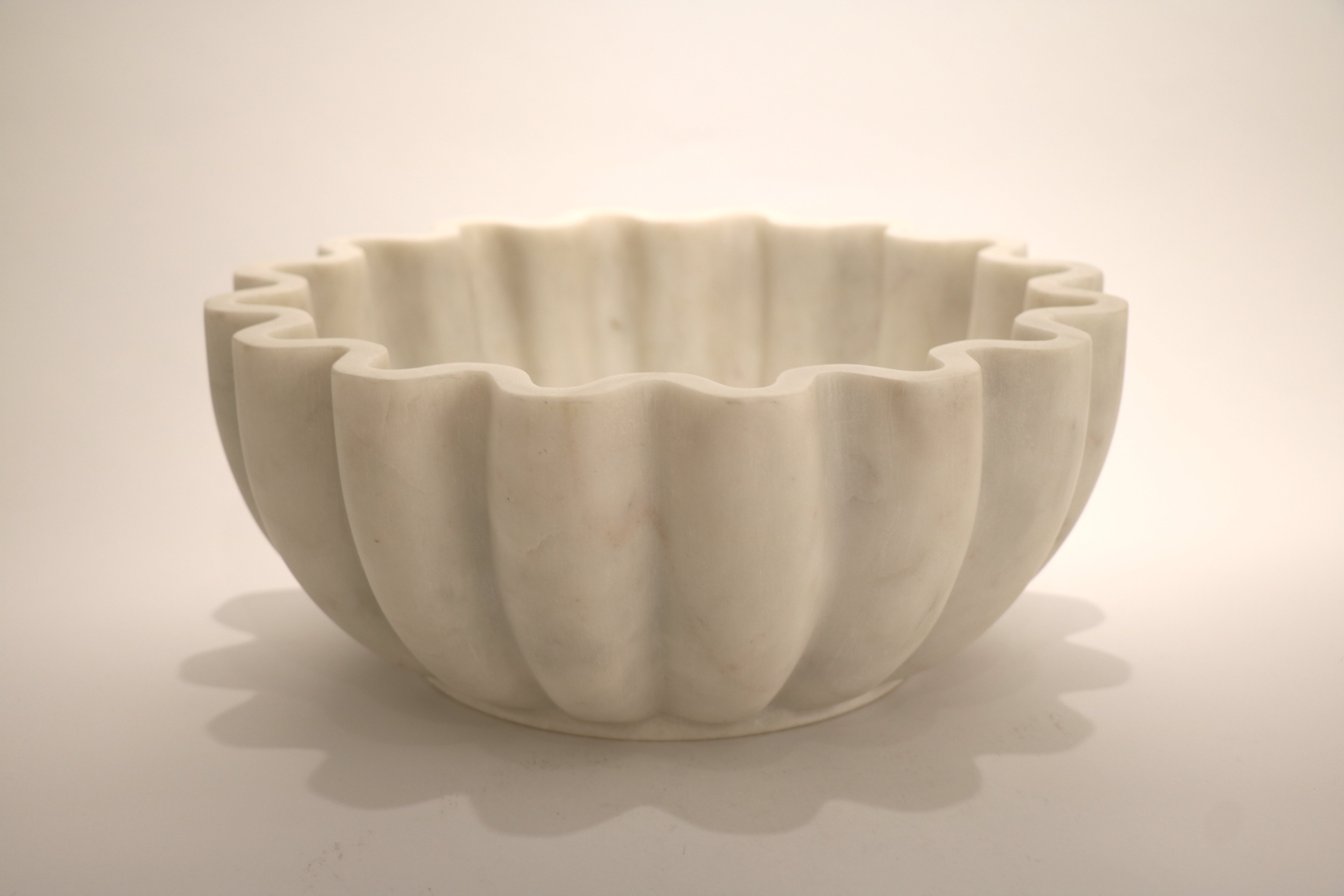 The Bowl I - White Marble (31 cm)、mySite、topwebapps