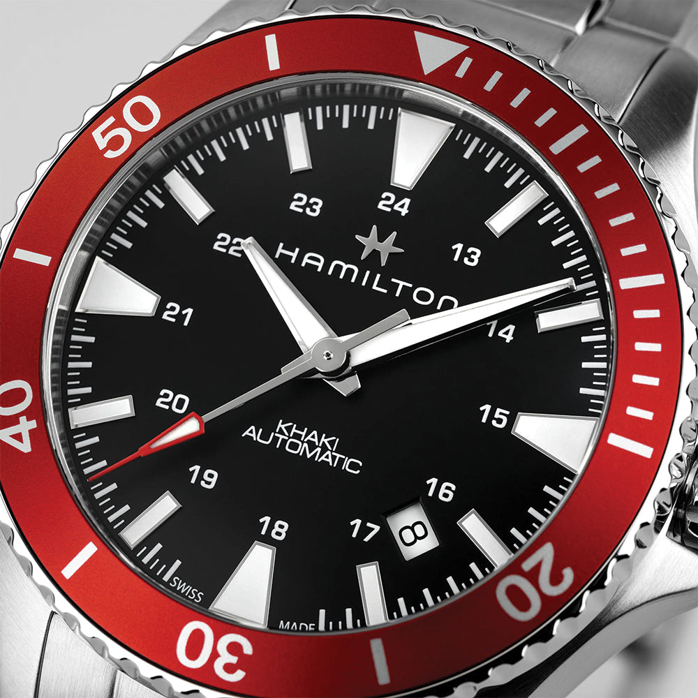  Khaki Navy Scuba Auto 40mm - Black on Bracelet