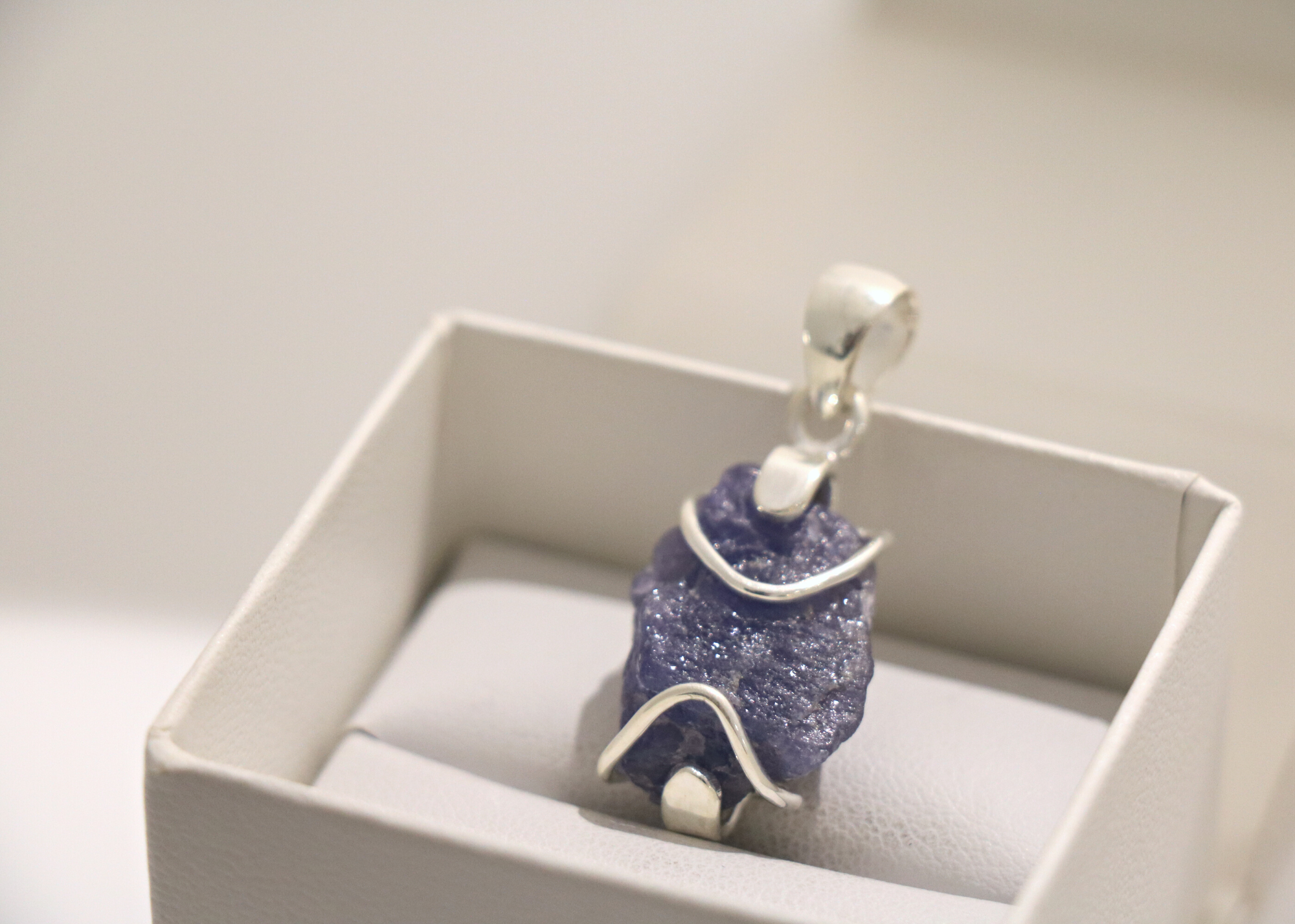 Tanzanite Pendant (Sterling Silver)、mySite、topwebapps