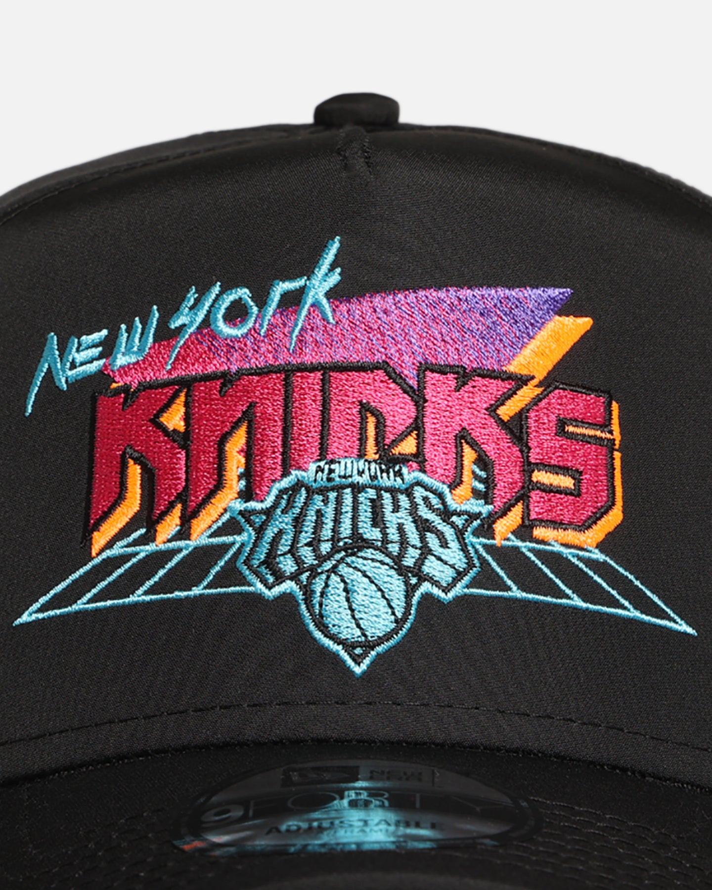 New Era New York Knicks 'Retro Arcade' 9FORTY A-Frame Snapback Black、mySite、zt4zffjzw