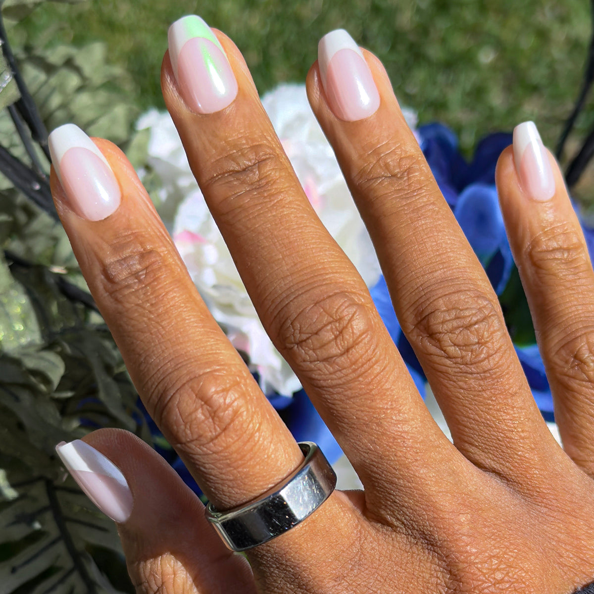 White Chrome French - Press-On | Medium | Coffin、mySite、solidvoid