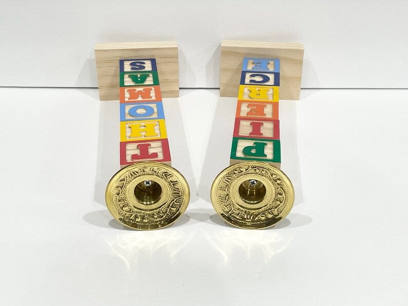 Personalized Name Block Shabbat Candlesticks - (Choice of Colors)、mySite、topwebapps