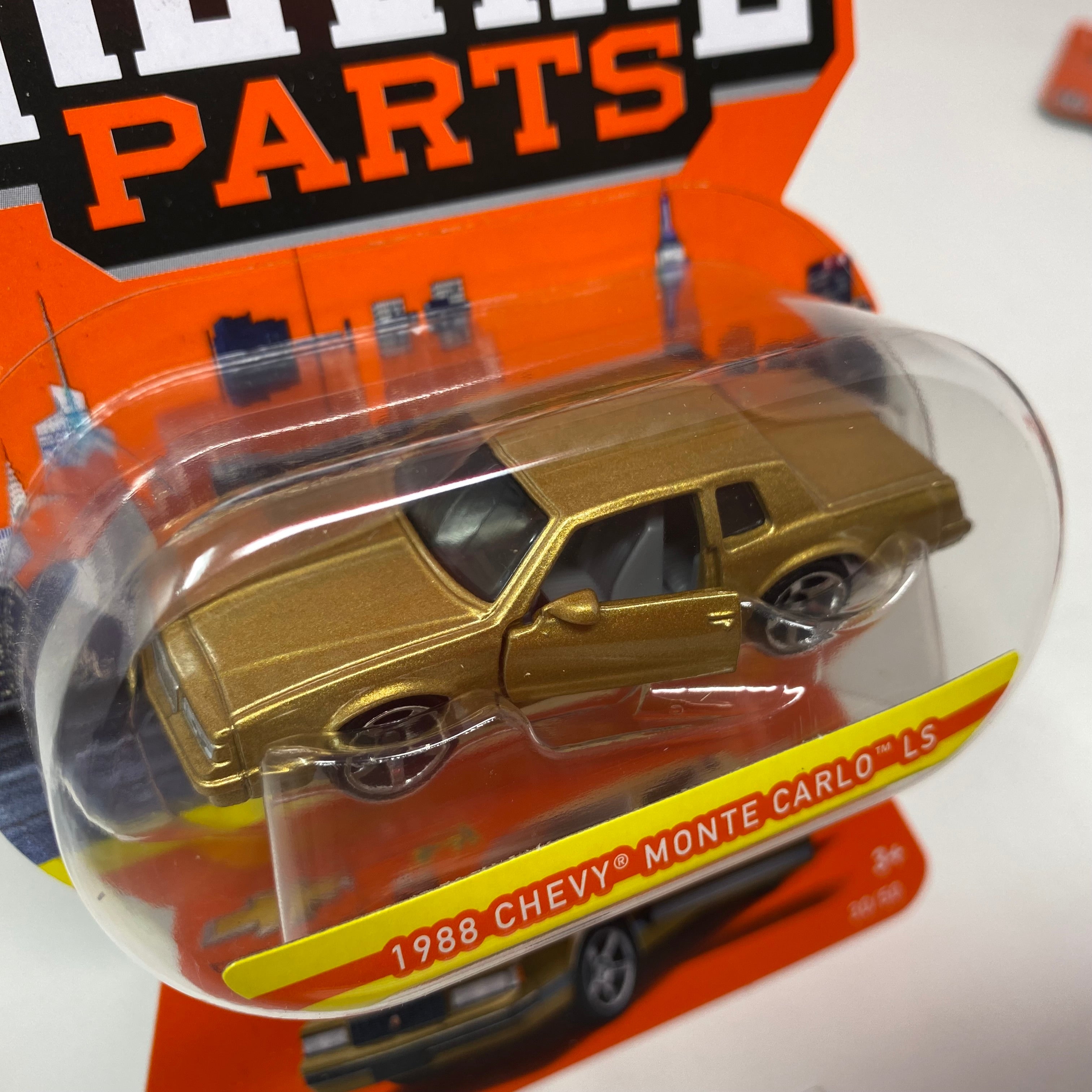 1988 Chevy Monte Carlo * GOLD * 2022 Matchbox Moving Parts Case B、mySite、hgirdovlk