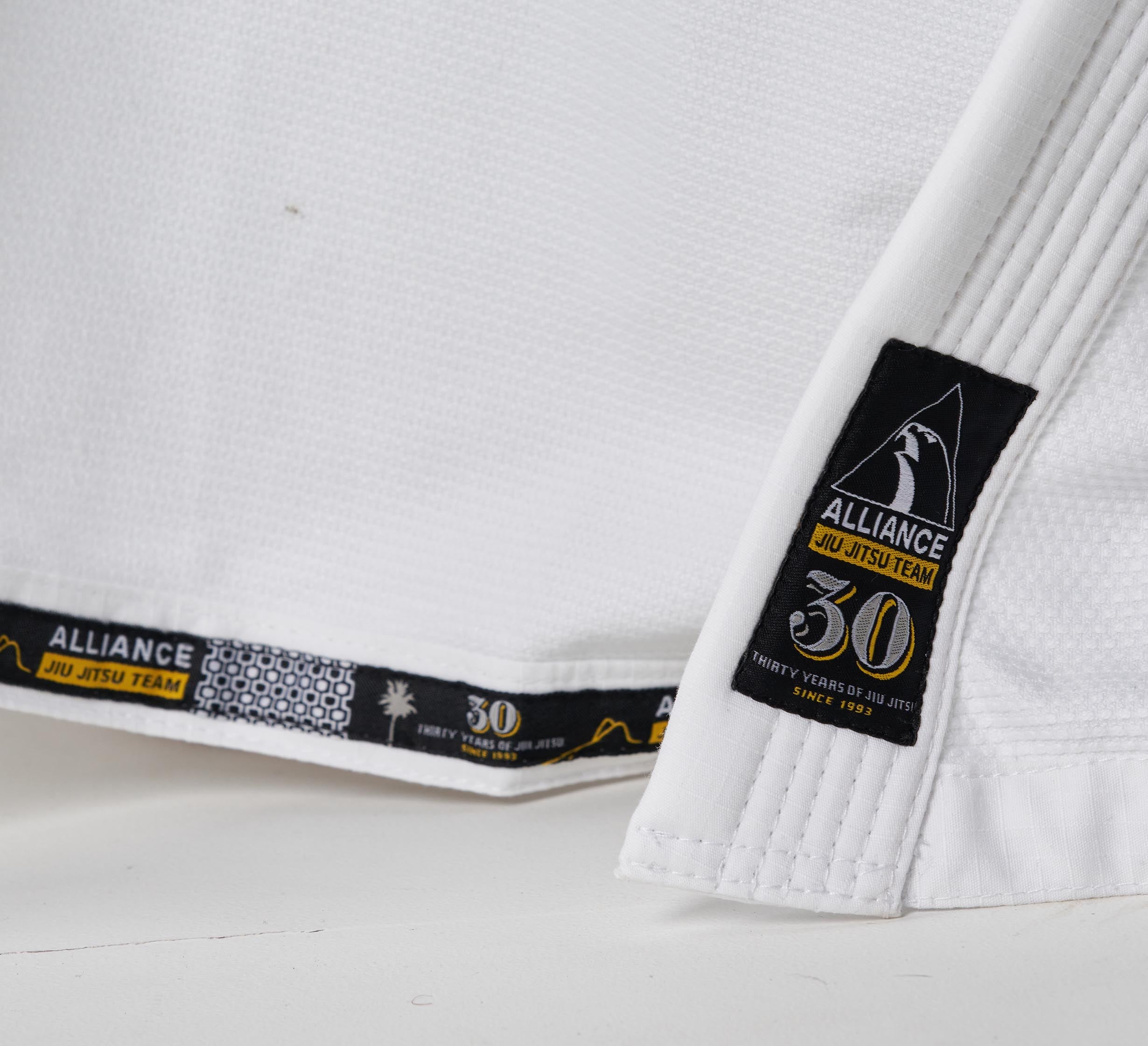Alliance Limited Edition 30th Anniversary BJJ Gi White、mySite、gigharbornorthrealestate