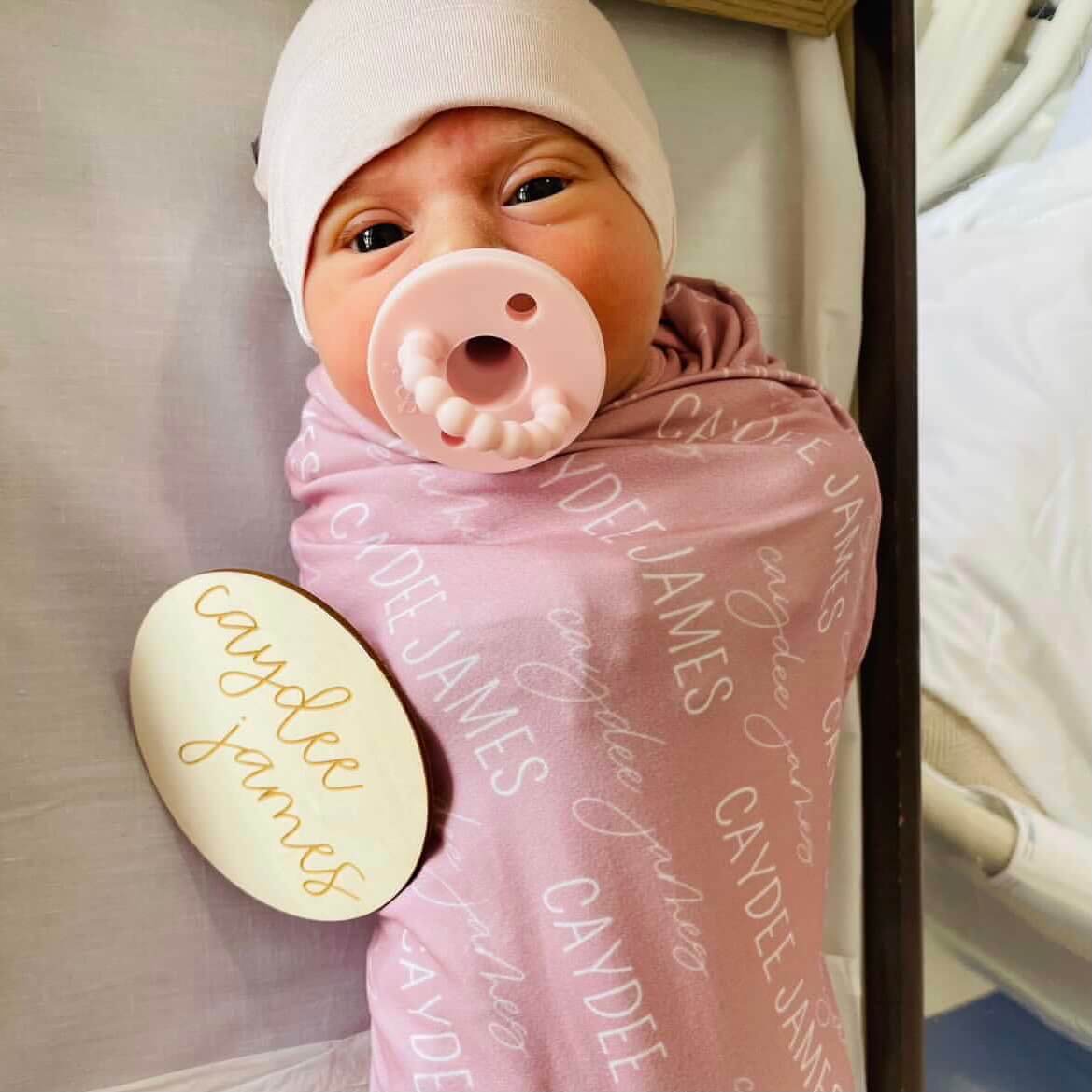  Personalized Mauve Baby Name Swaddle Blanket - Block & Script、mySite、layawaytickets