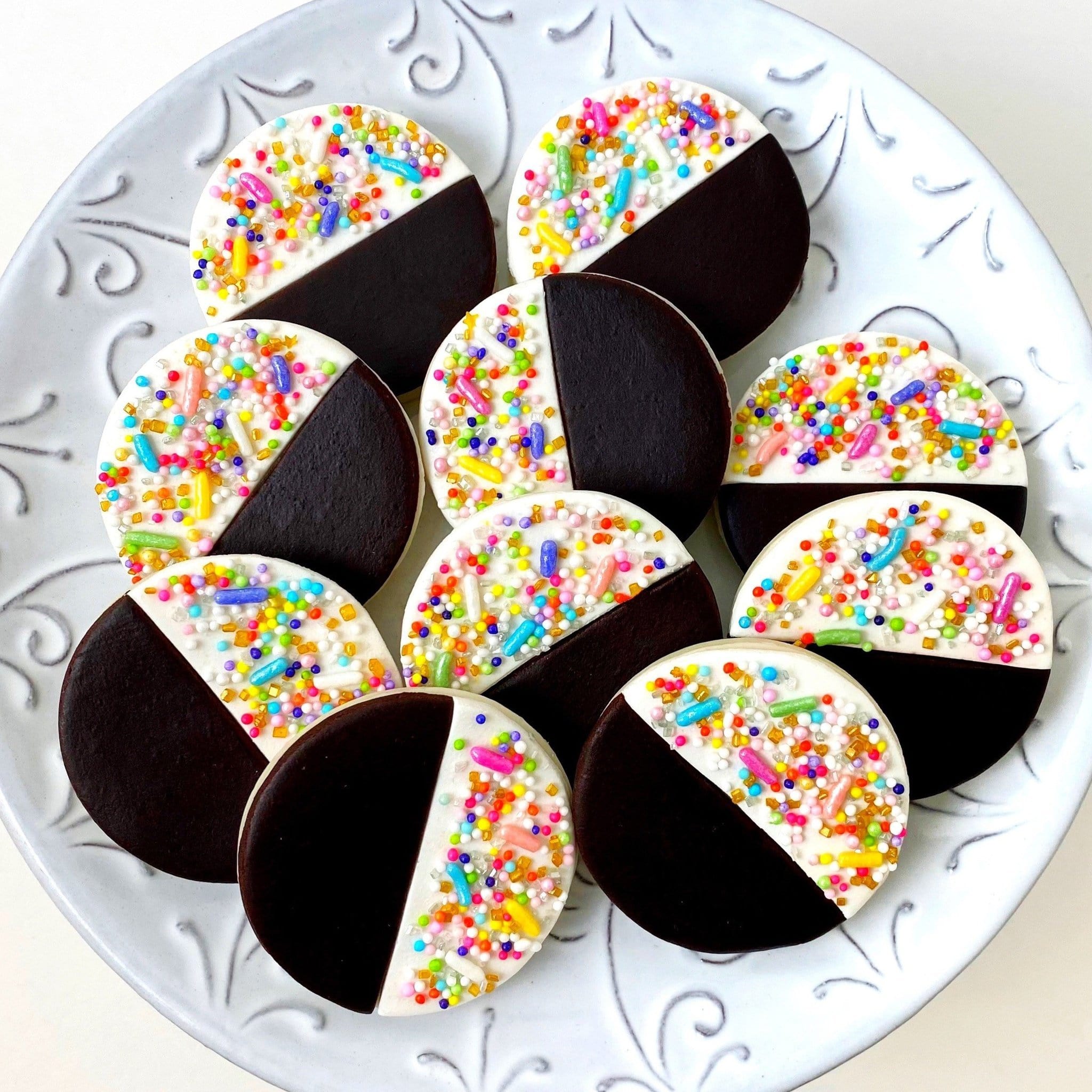 Marzipan Sprinkle Black & White Cookies、mySite、topwebapps