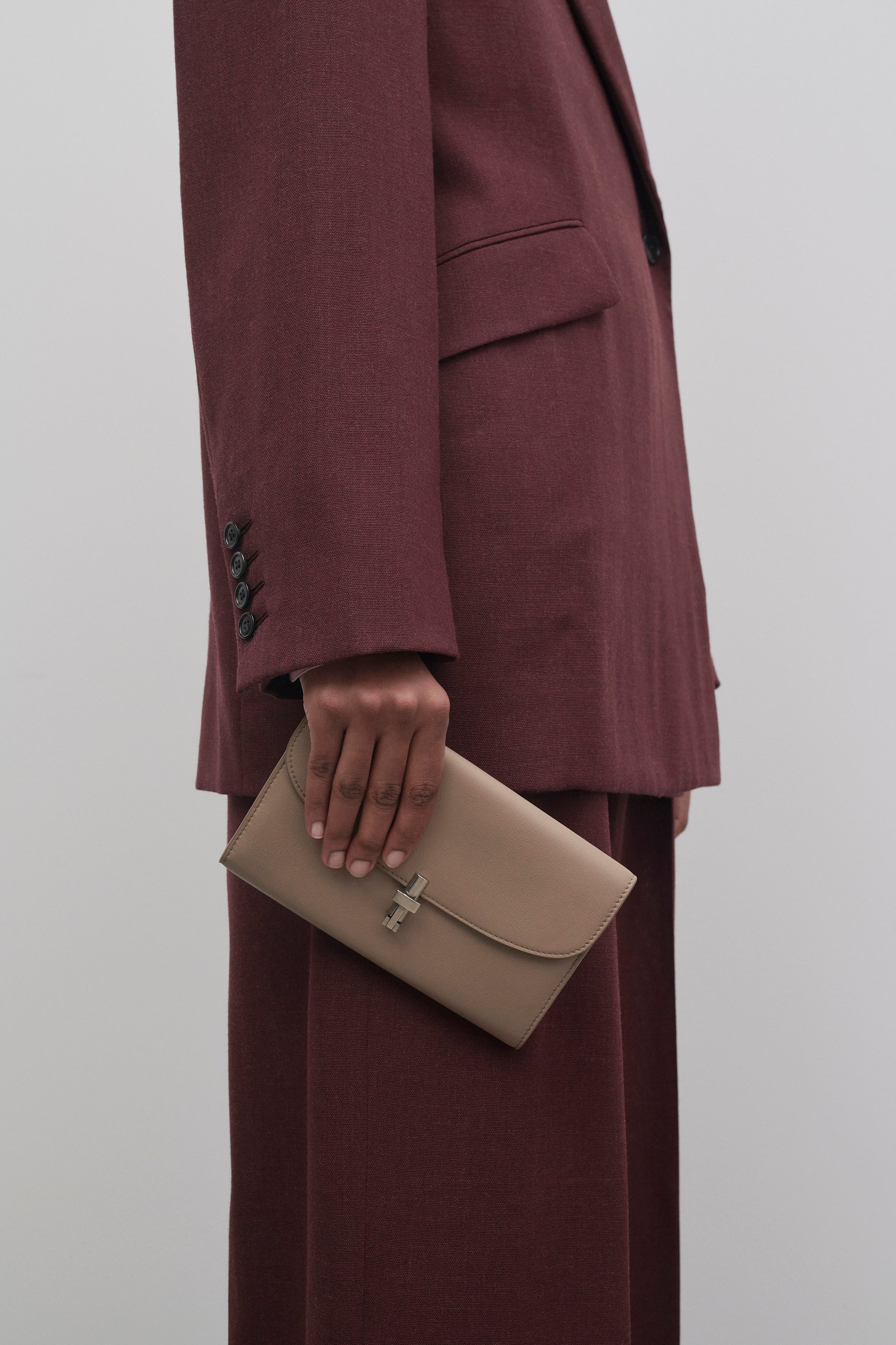 Sofia Continental Wallet in Leather、mySite、aoinhome