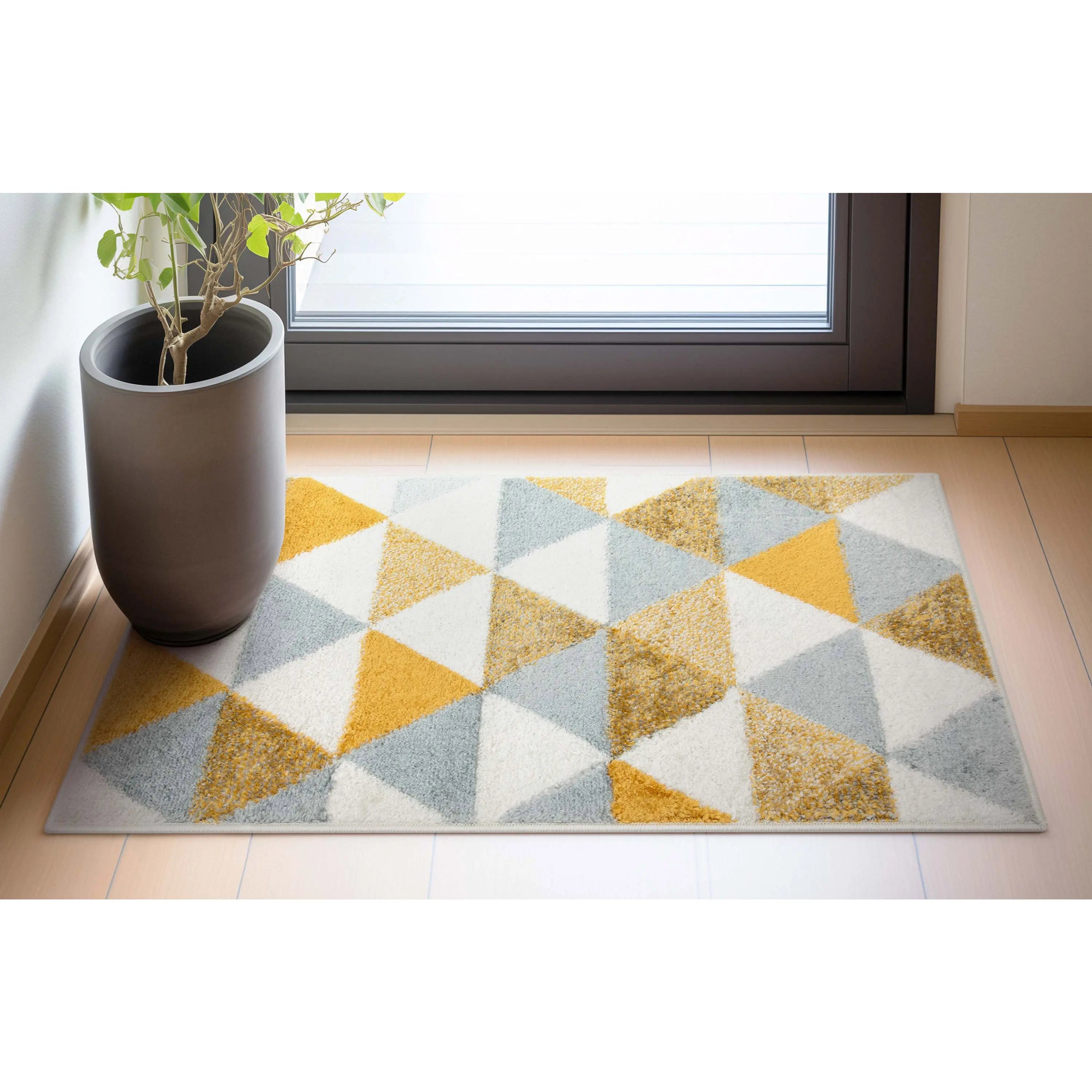 Alvin Gold Modern Geometric Rug、mySite、gigharbornorthrealestate