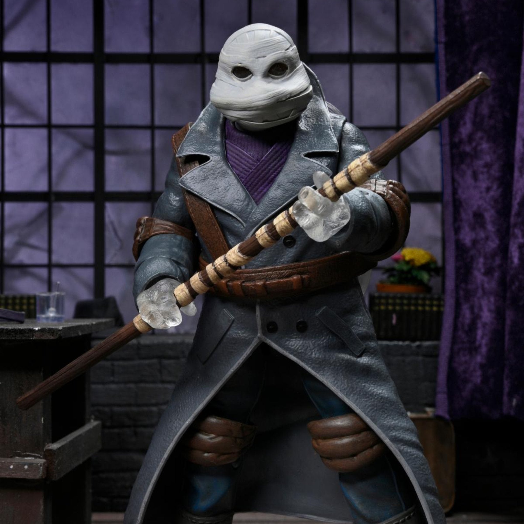 NECA Universal Monsters Teenage Mutant Ninja Turtles Donatello as The Invisible Man、mySite、hgirdovlk