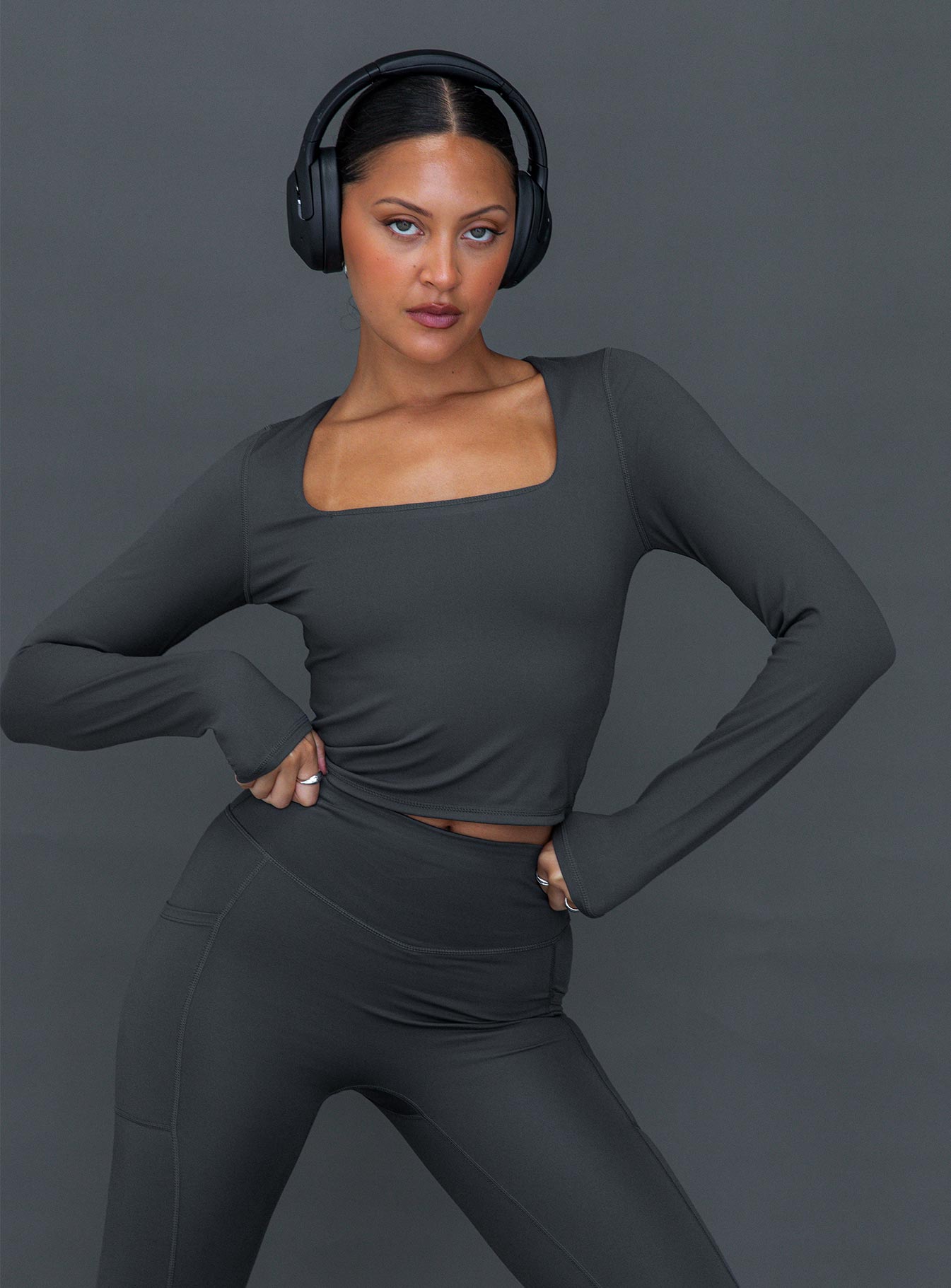 Thriving Activewear Top Grey、mySite、solidvoid