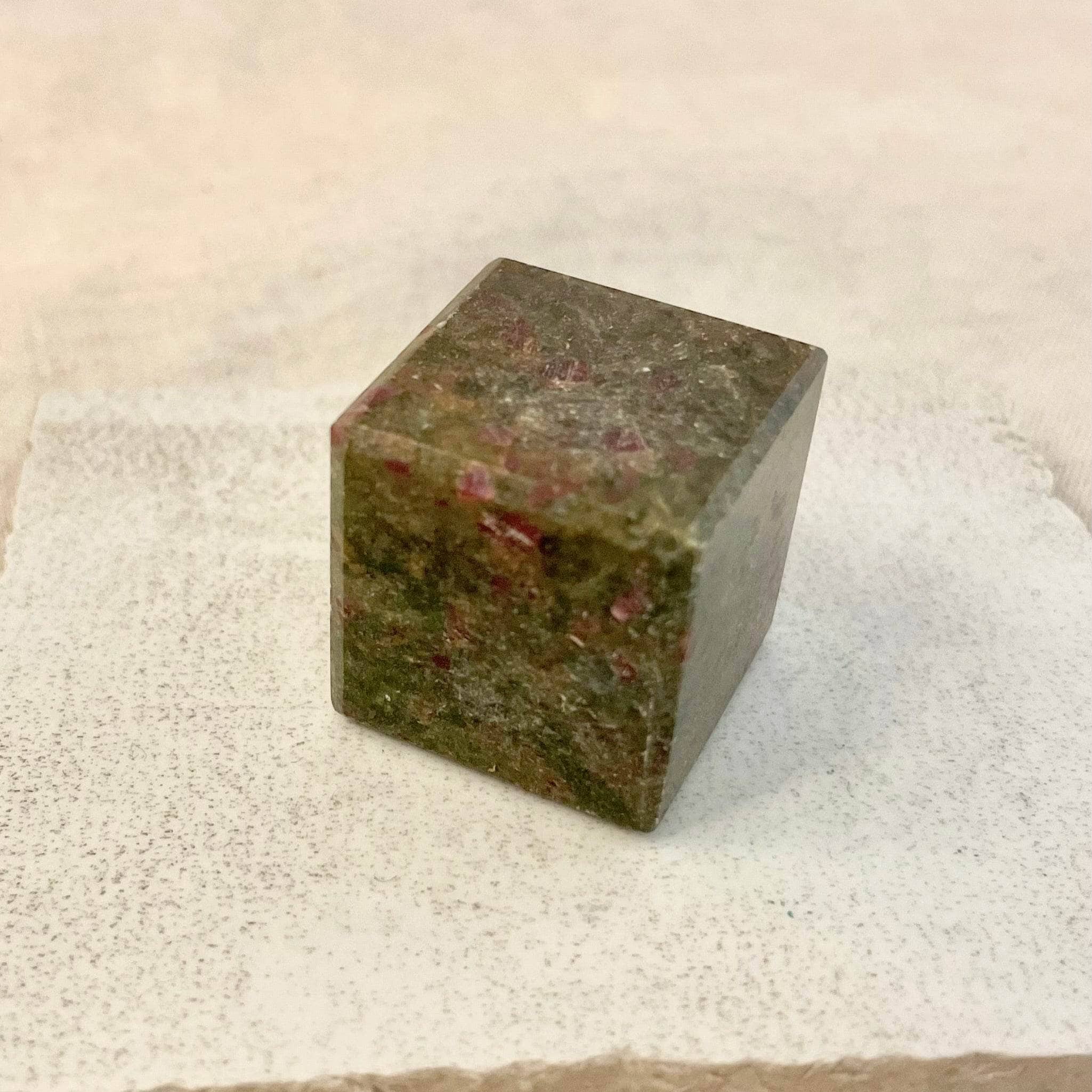 Ruby-Kyanite Cube、mySite、hinf8tx79