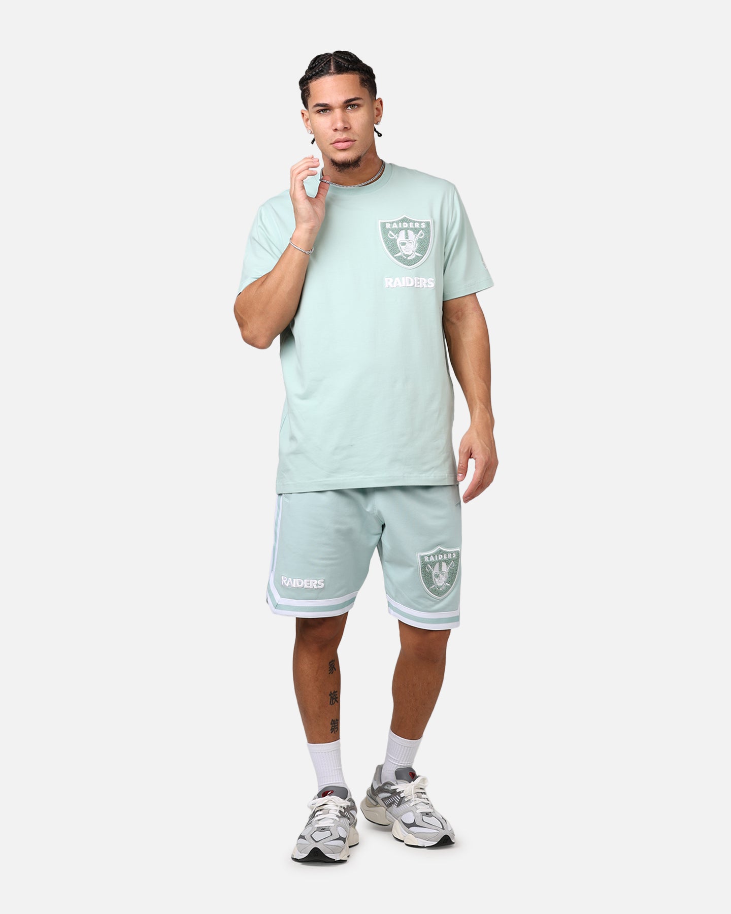 {product_title} - {shop_name}