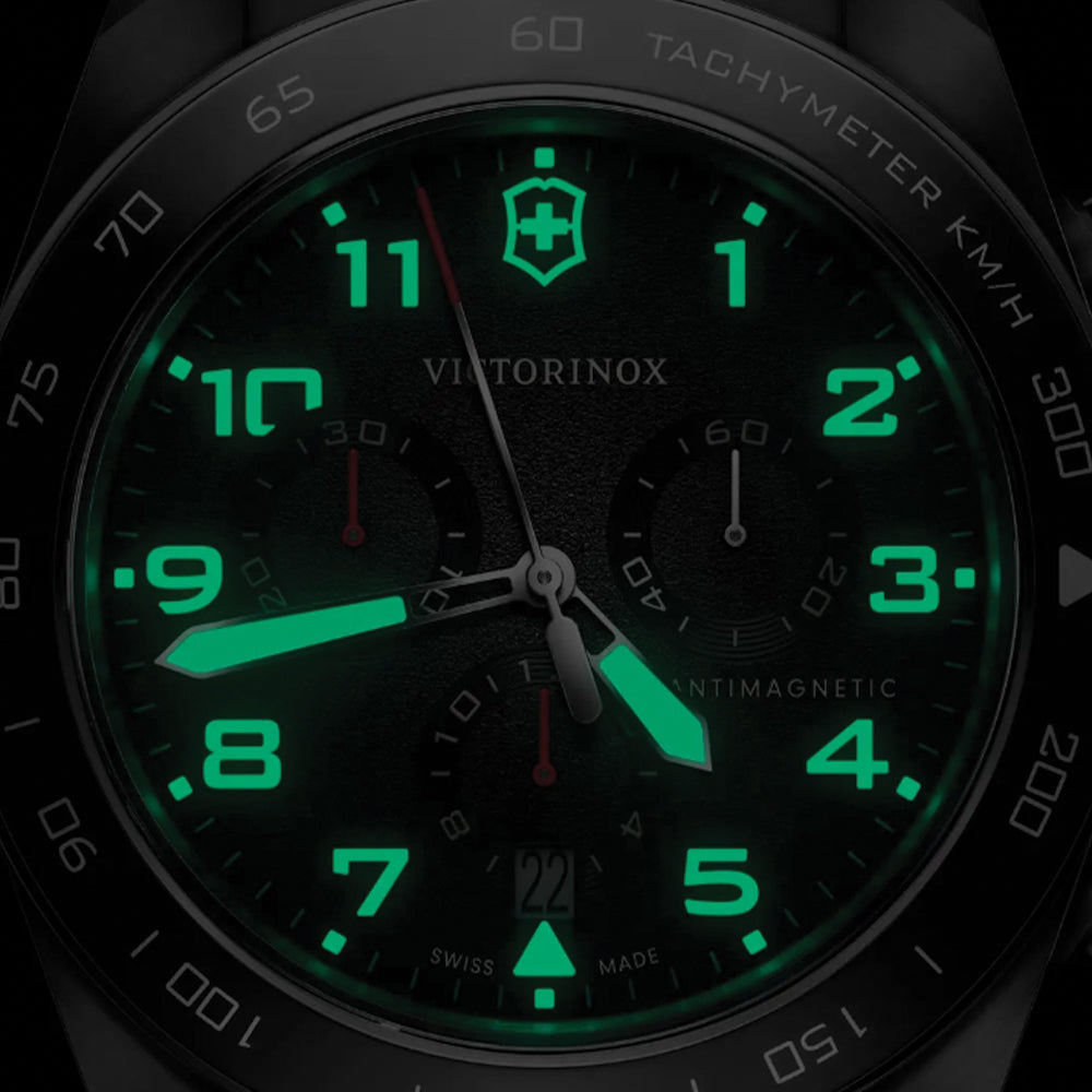 Swiss Army Chrono Quartz 42mm - Black on Bracelet、mySite、botmansion