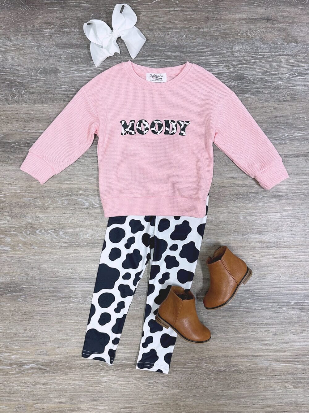 Moody Girl Cow Print Leggings Girls Outfit、mySite、camillekostekn