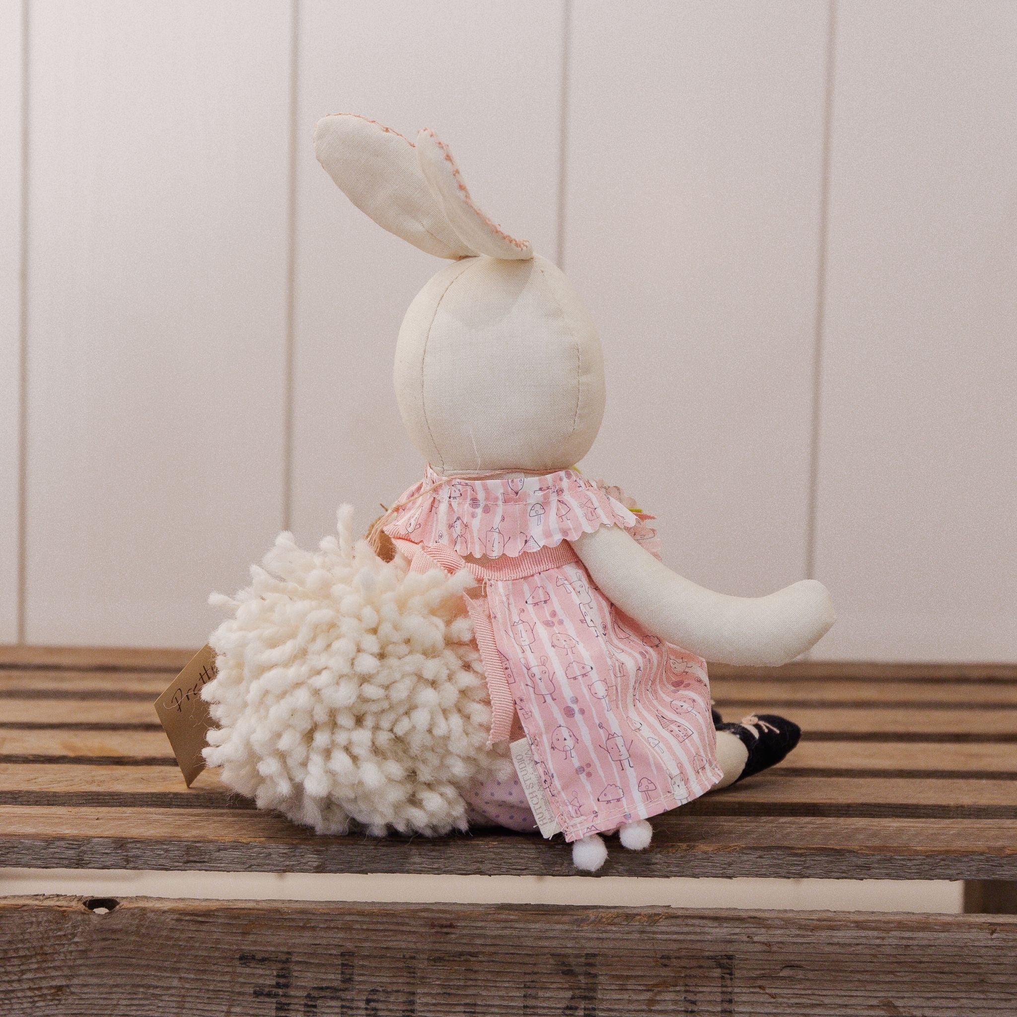 RETIRED - Hutch Studio - Pretty Sweet Penny - Hand-Crafted Cream Bunny、mySite、g9winljtr