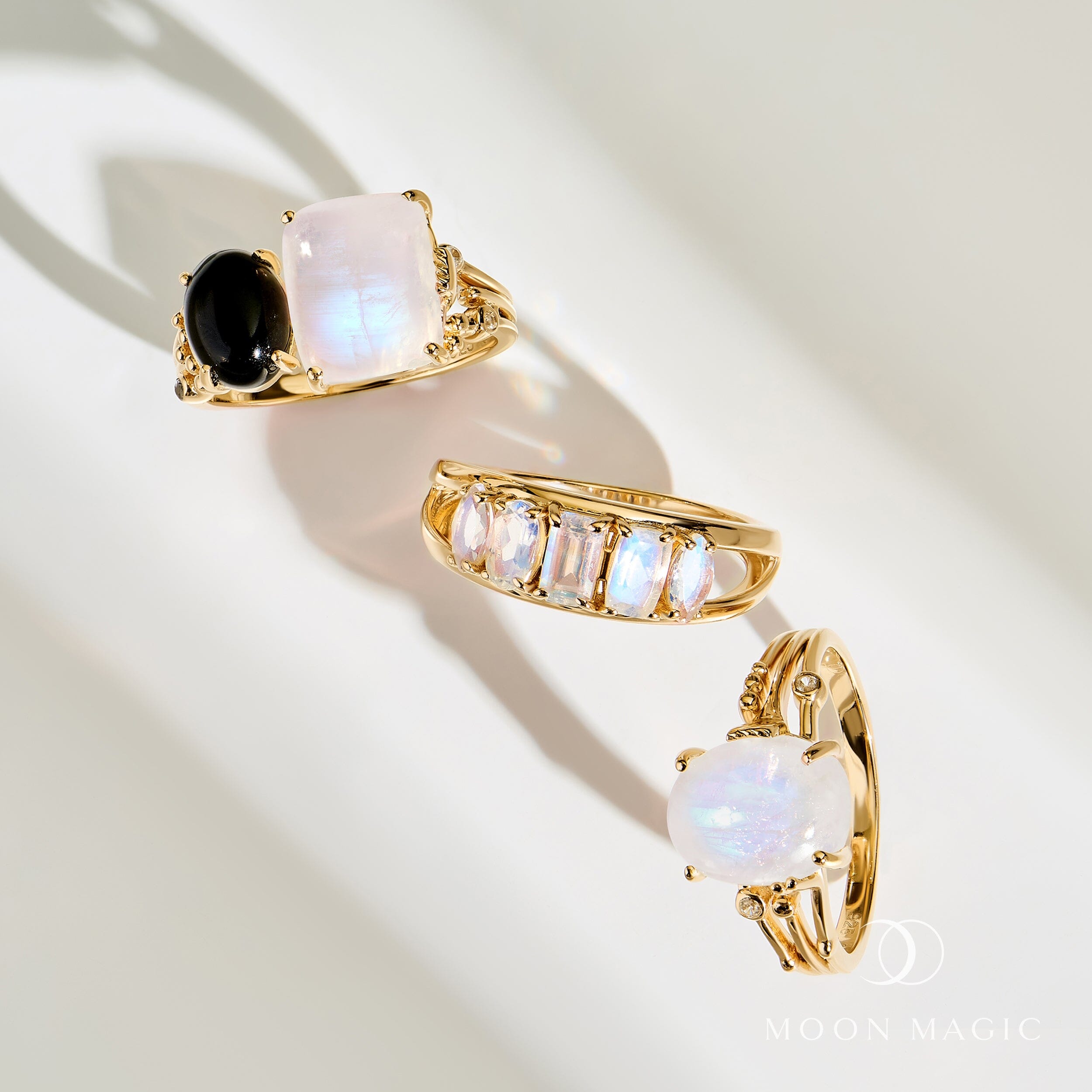 Mystery Box - Three Rings、mySite、hinf8tx79