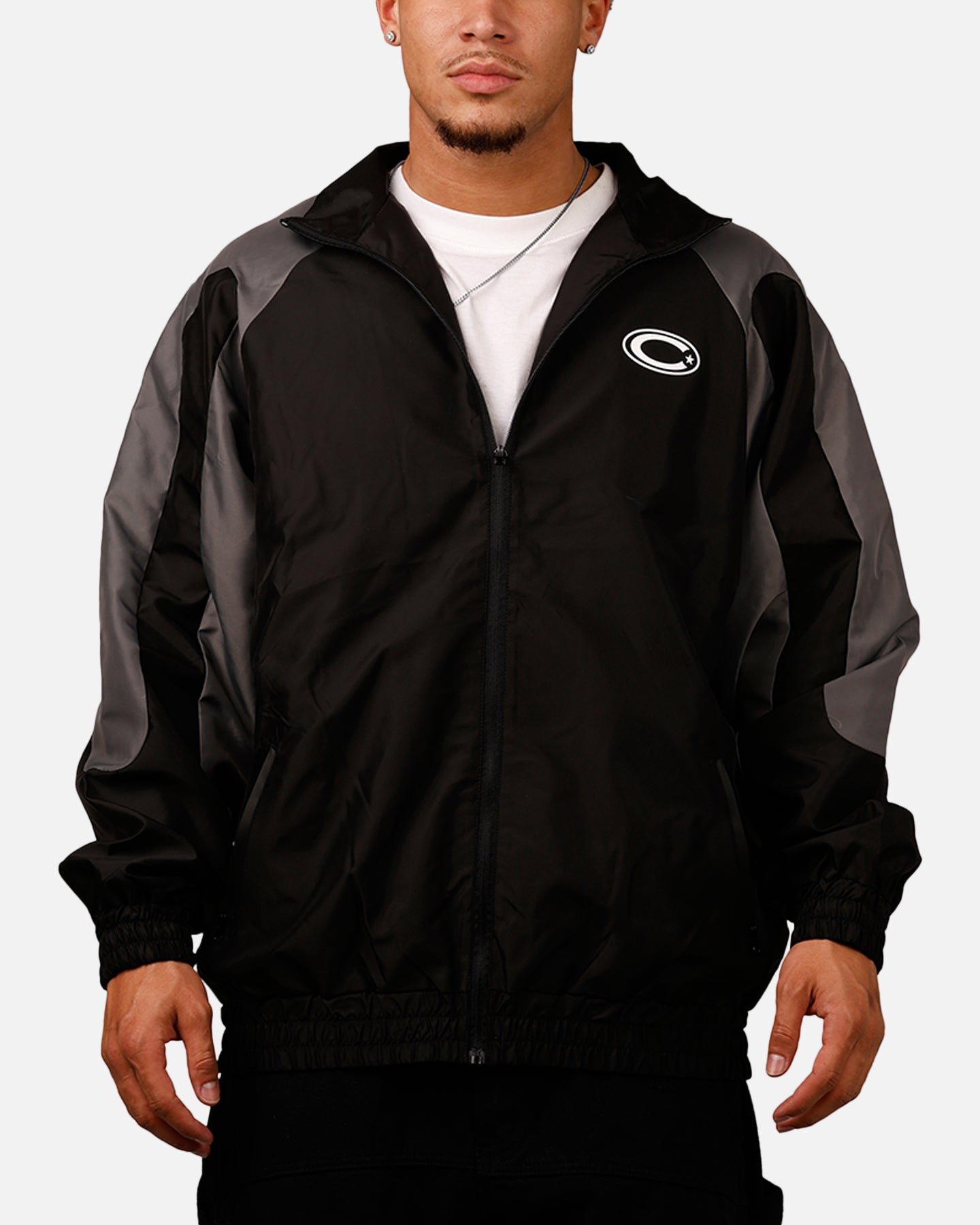 {product_title} - {shop_name}