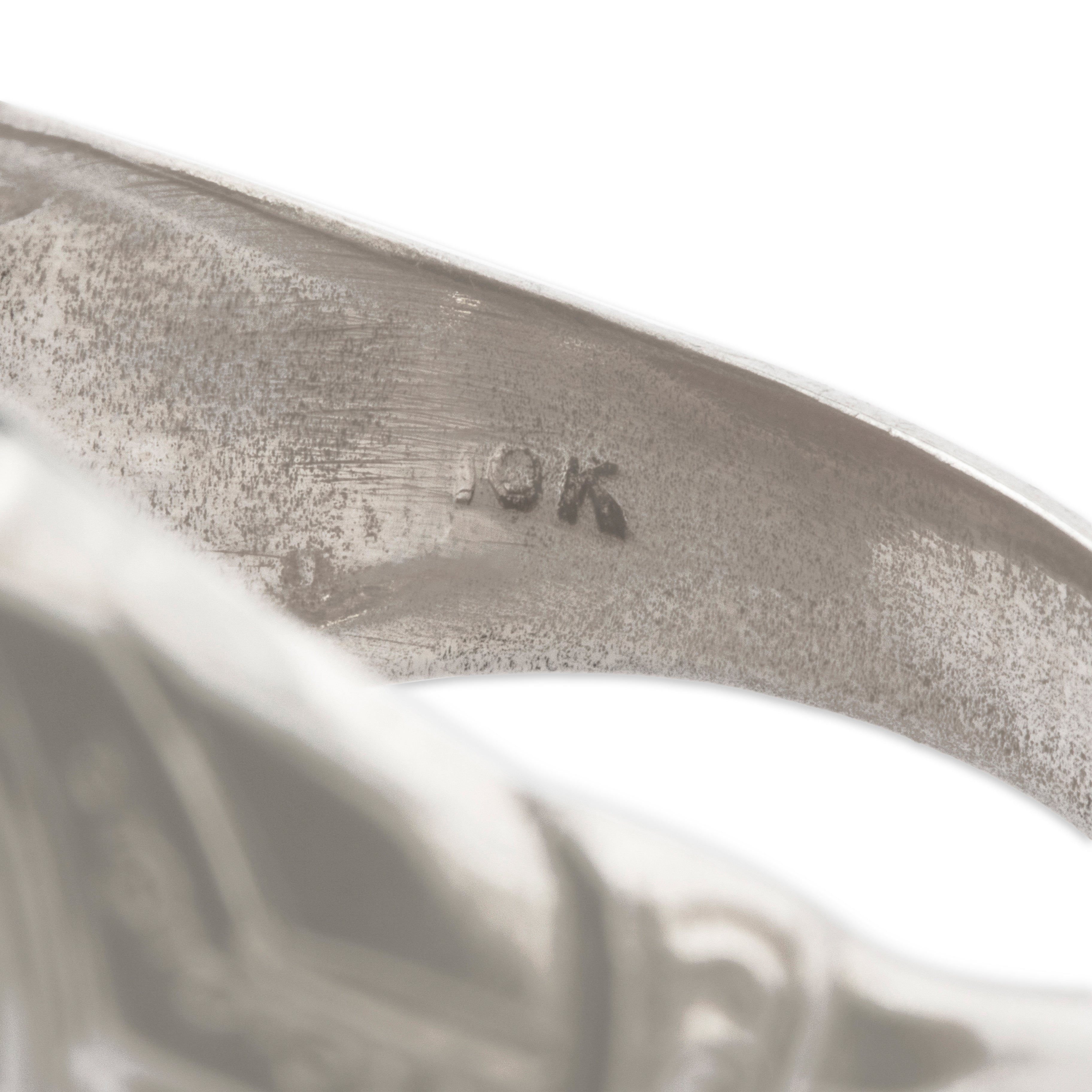 Antique Large 10k White Gold 4.11ct Carnelian Engraved Shoulders Signet Ring、mySite、hinf8tx79